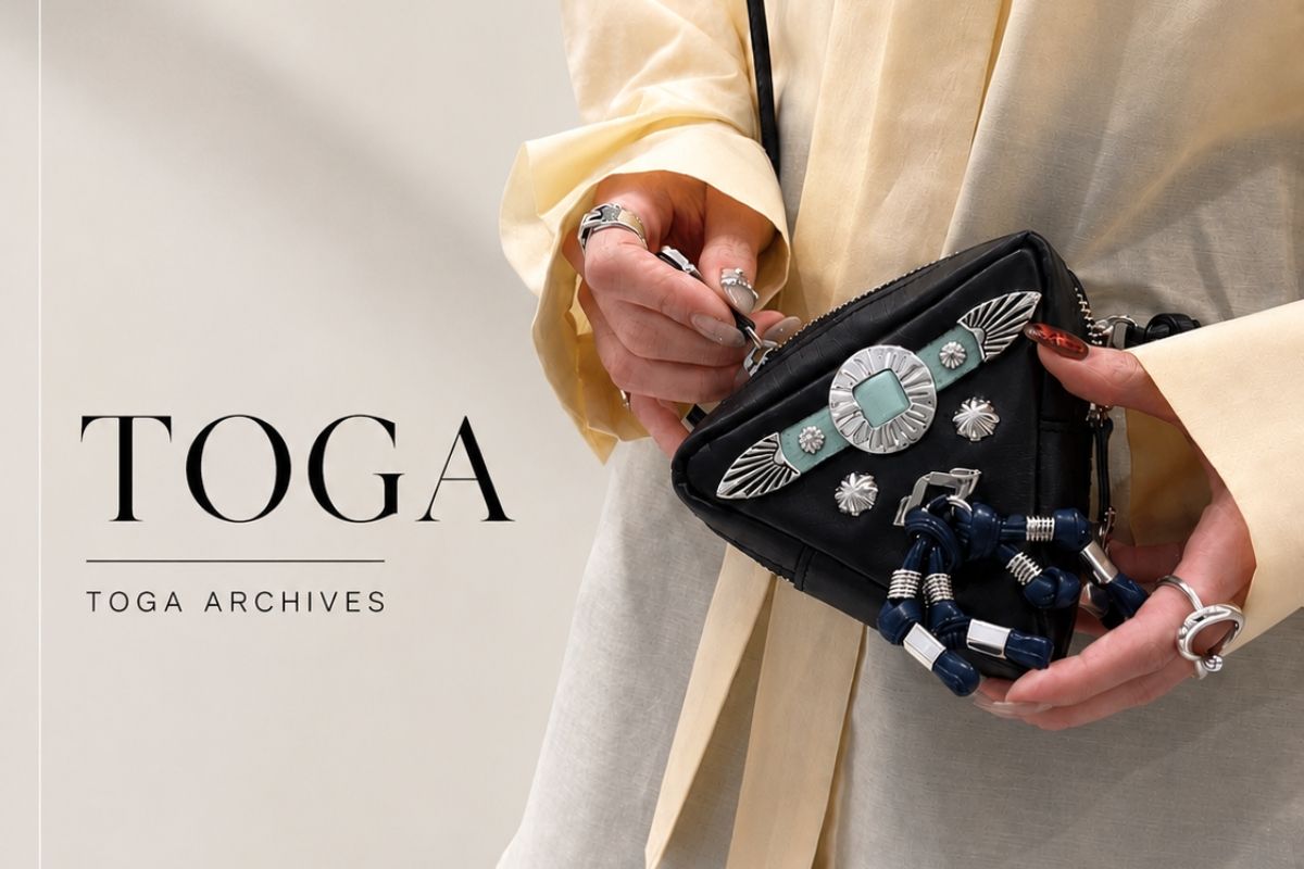ดรอปแรกจาก TOGA FW26: ไนลอนพิมพ์ลาย หนังวัว ฮาร์ดแวร์กราฟิก จากโตเกียว