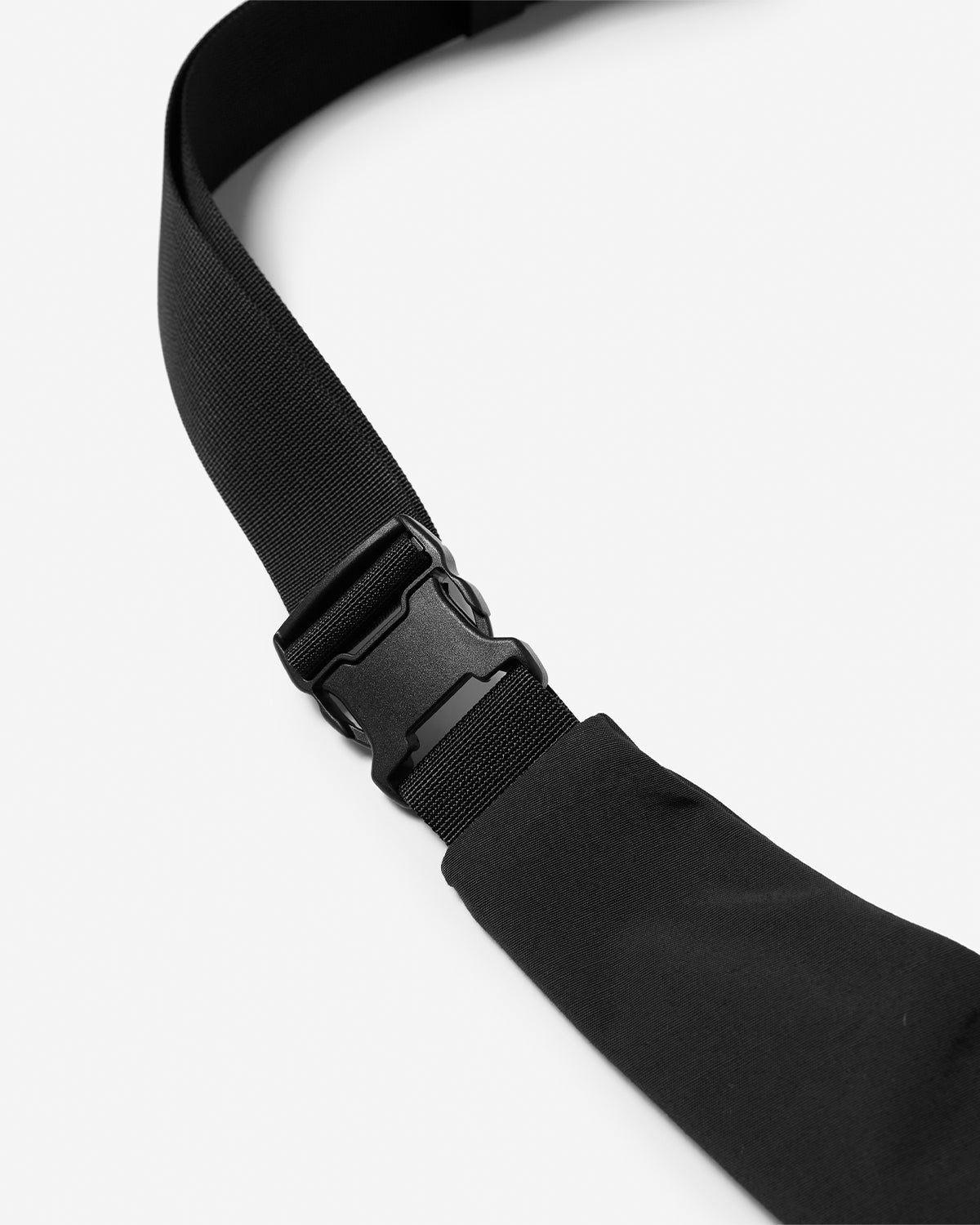 Simplicity Along Shoulder - Black