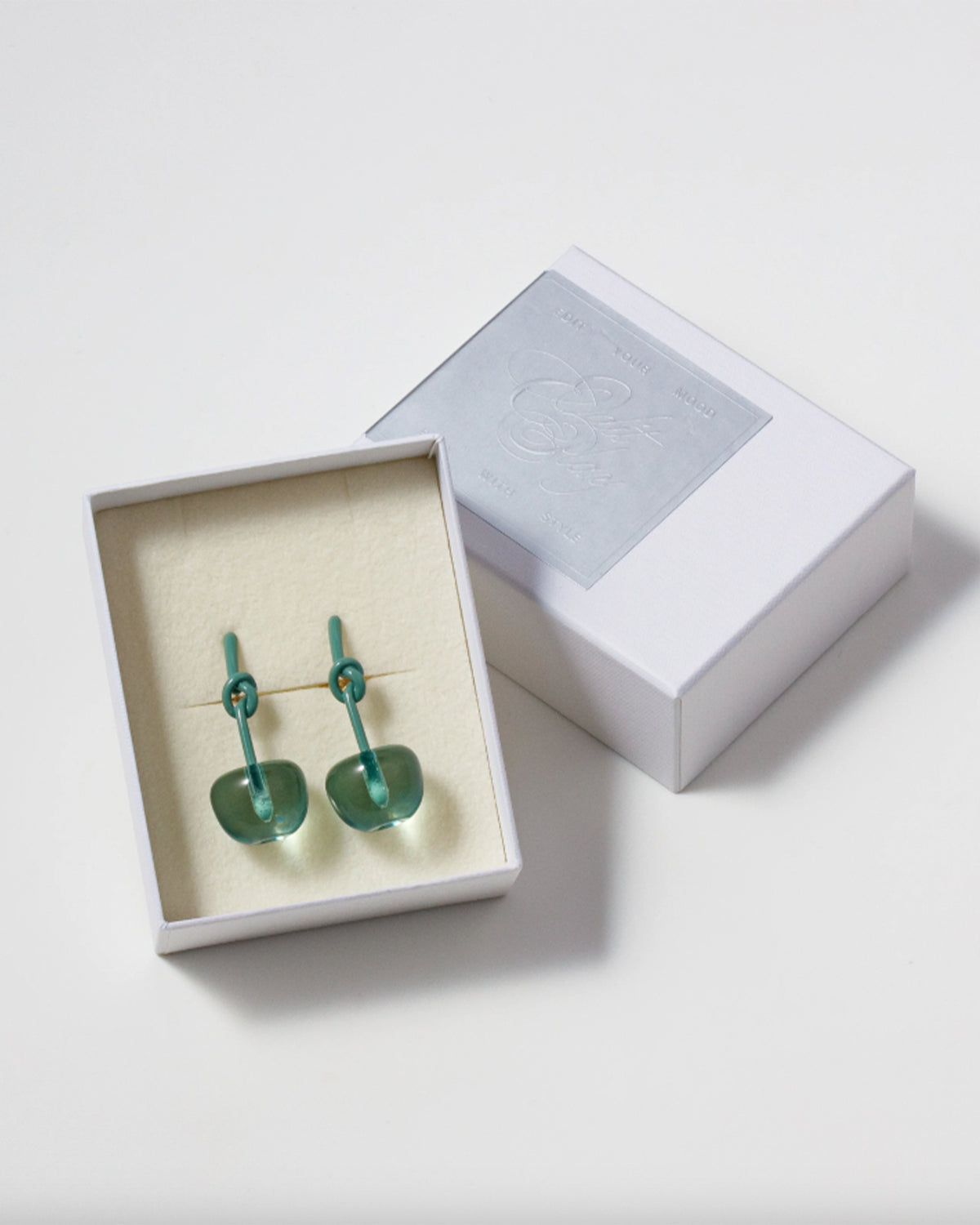 Edit Play Cherry Earrings - Green / Green