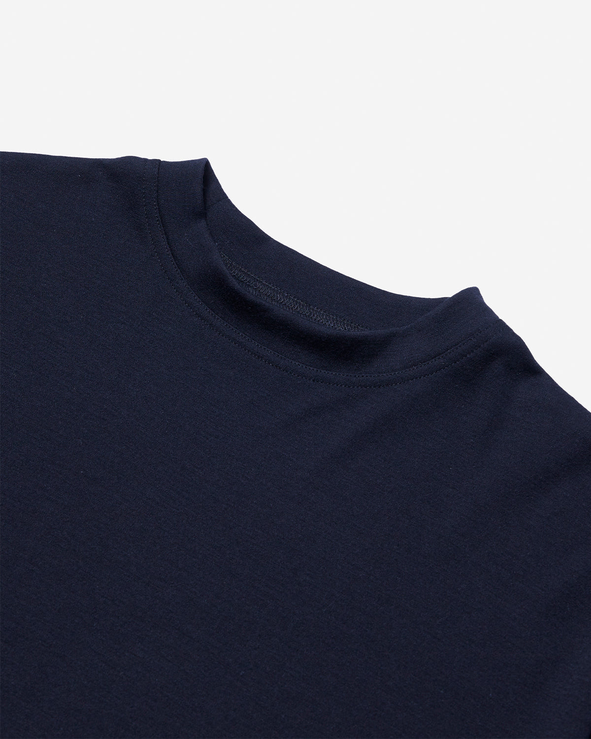 06WWCU - S140's Crew Neck T - Black