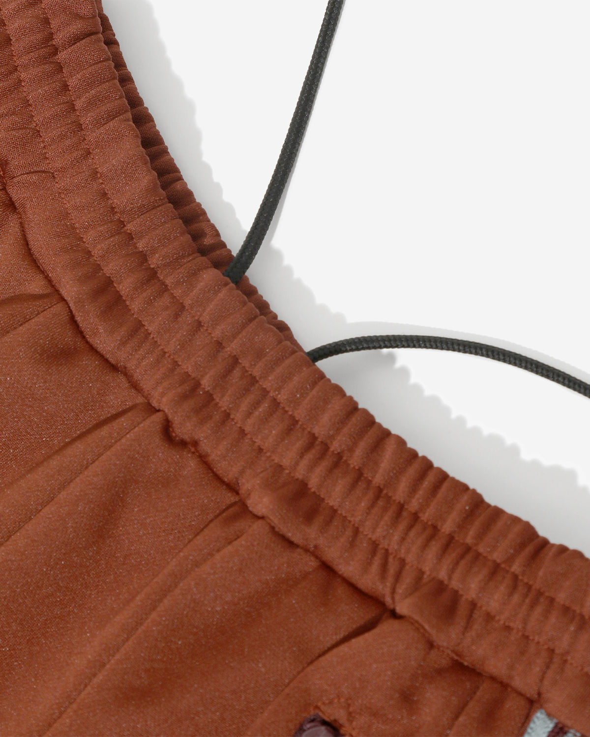 Pleated Track Skirt - Poly Smooth - Rust