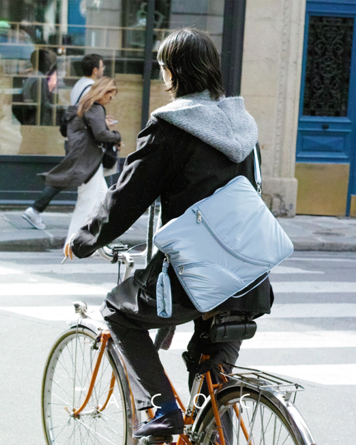 Lake 16 Laptop Clutch - Blue