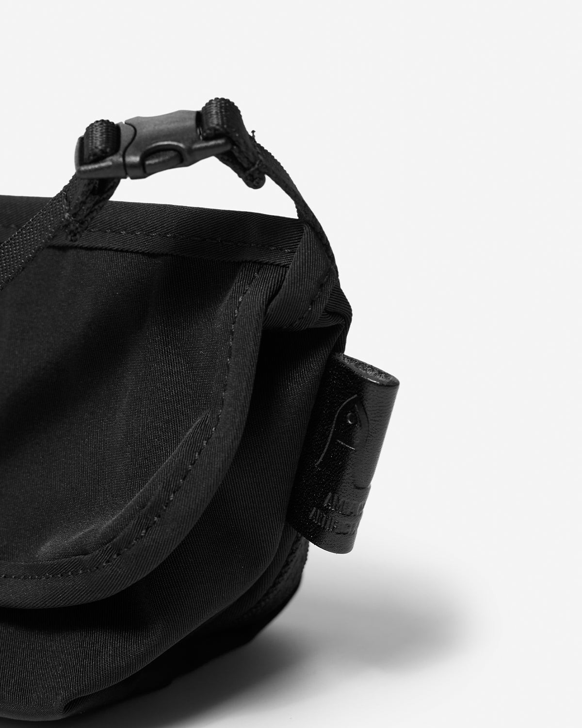 Gabardine Portable Messenger - Black
