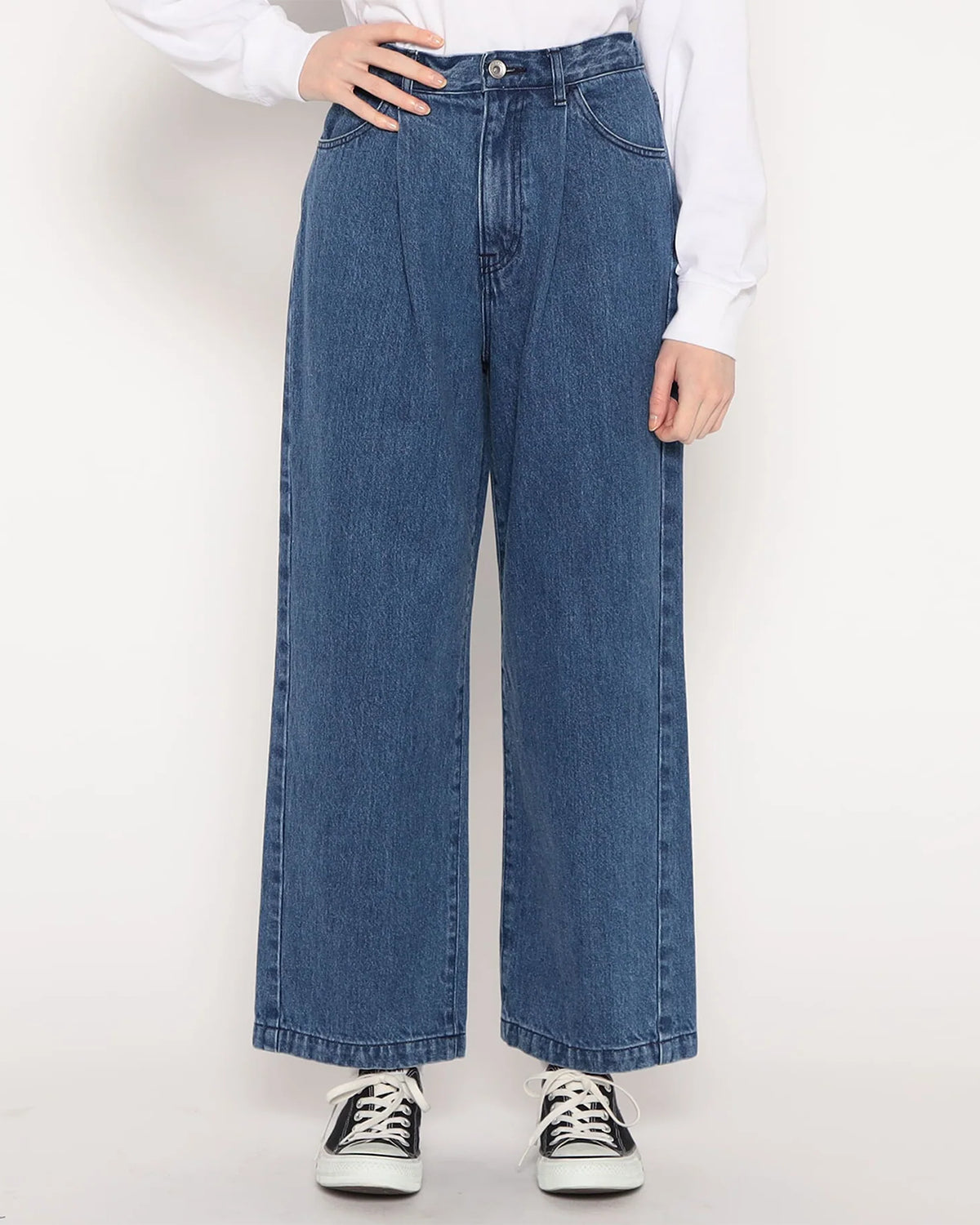 Womens Japanese Denim Tuck Straight Pants - Indigo