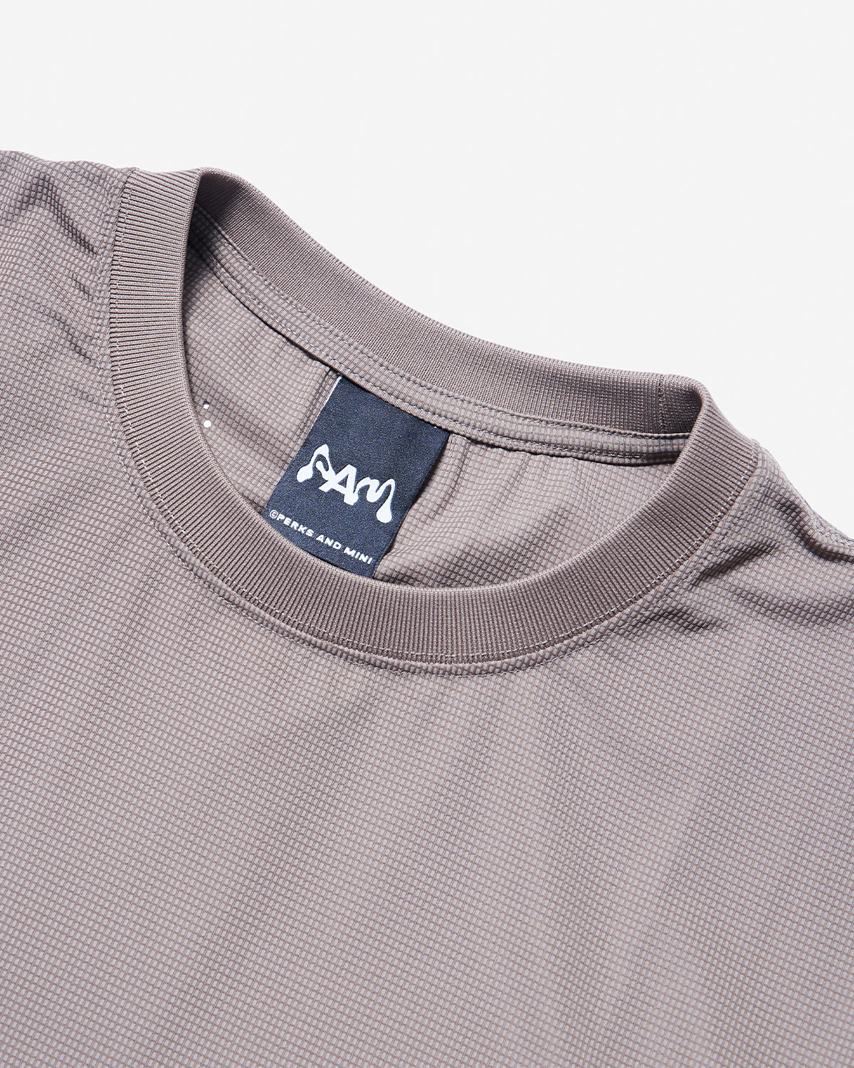 Urchin Cluster Tee - Bark