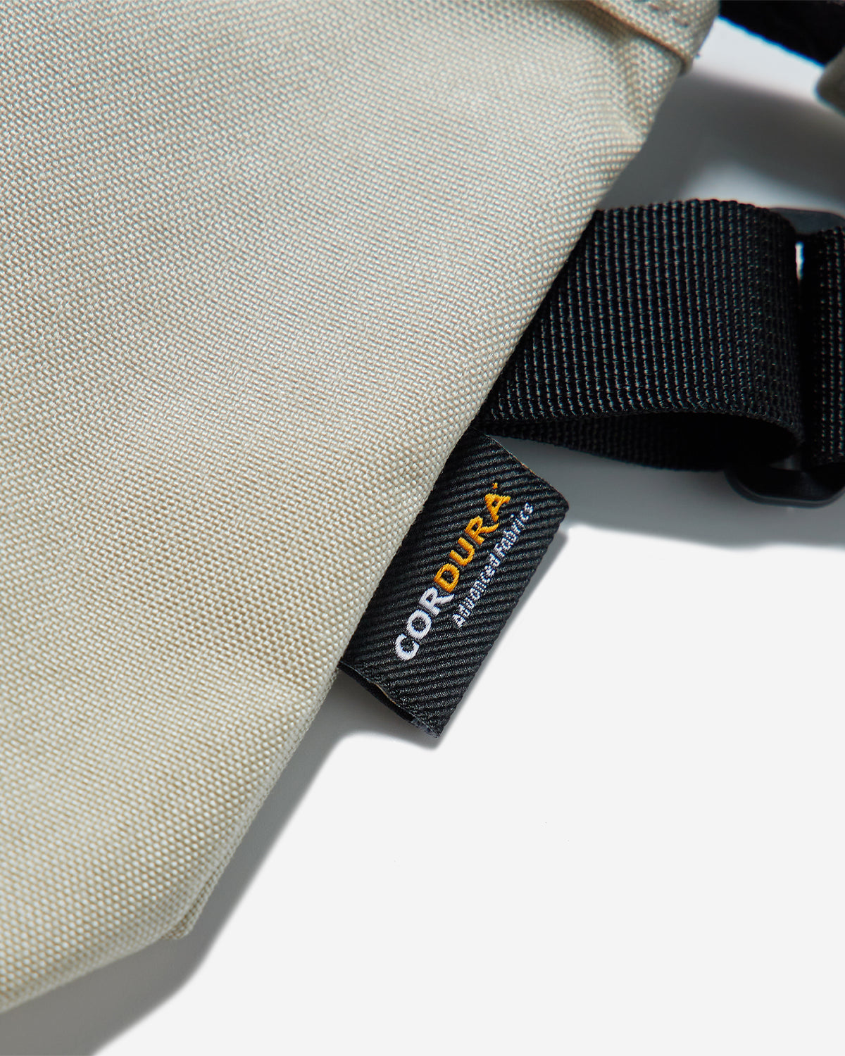 Montsouris - Cordura Canvas Shoulder Bag - Oyster White Black