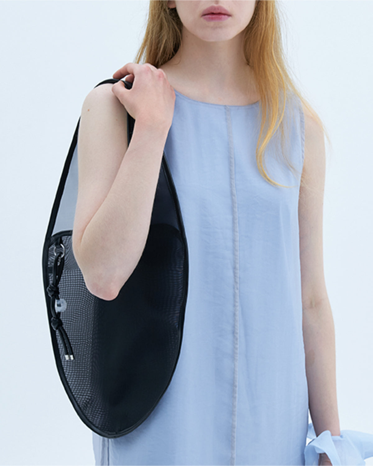 Nest Mesh Shoulder Bag - Black