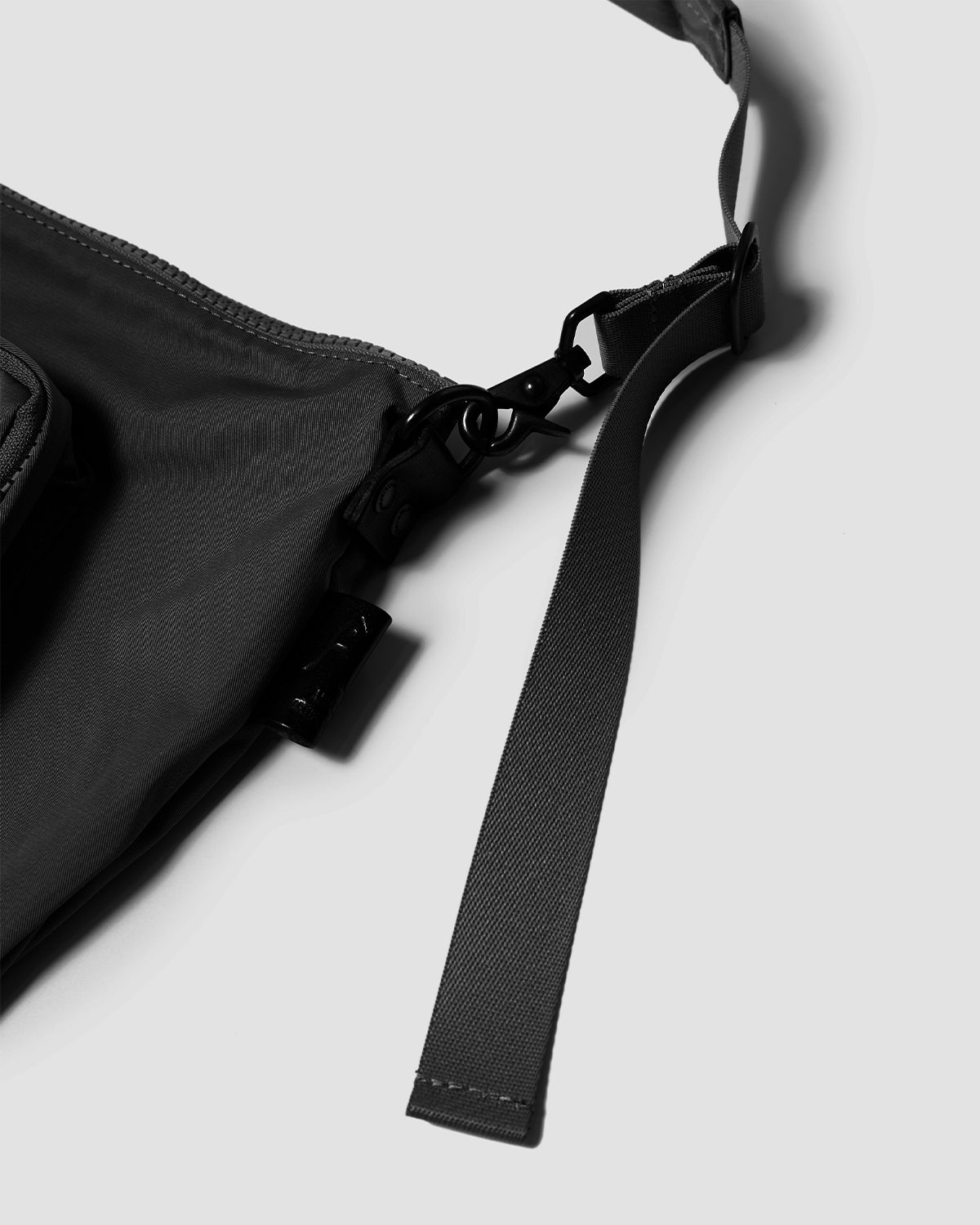 Gabardine Bodybag M  - Black
