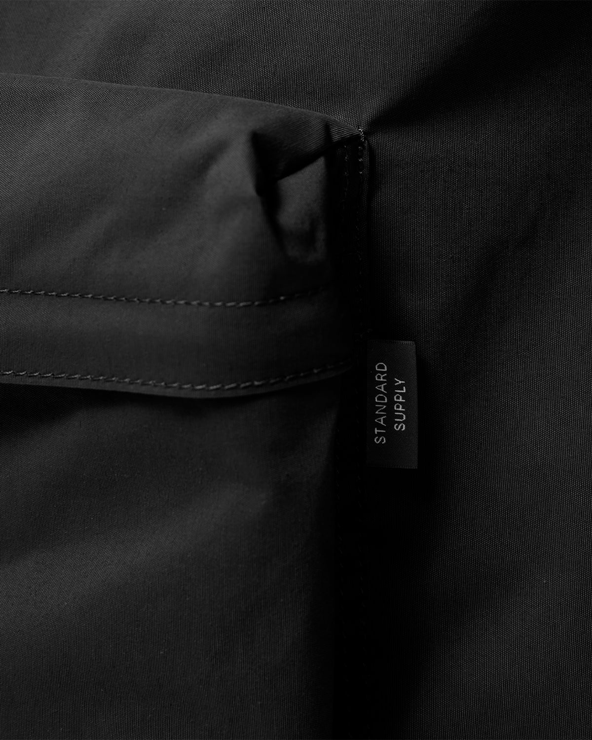 Simplicity Front Pocket Shoulder - Black