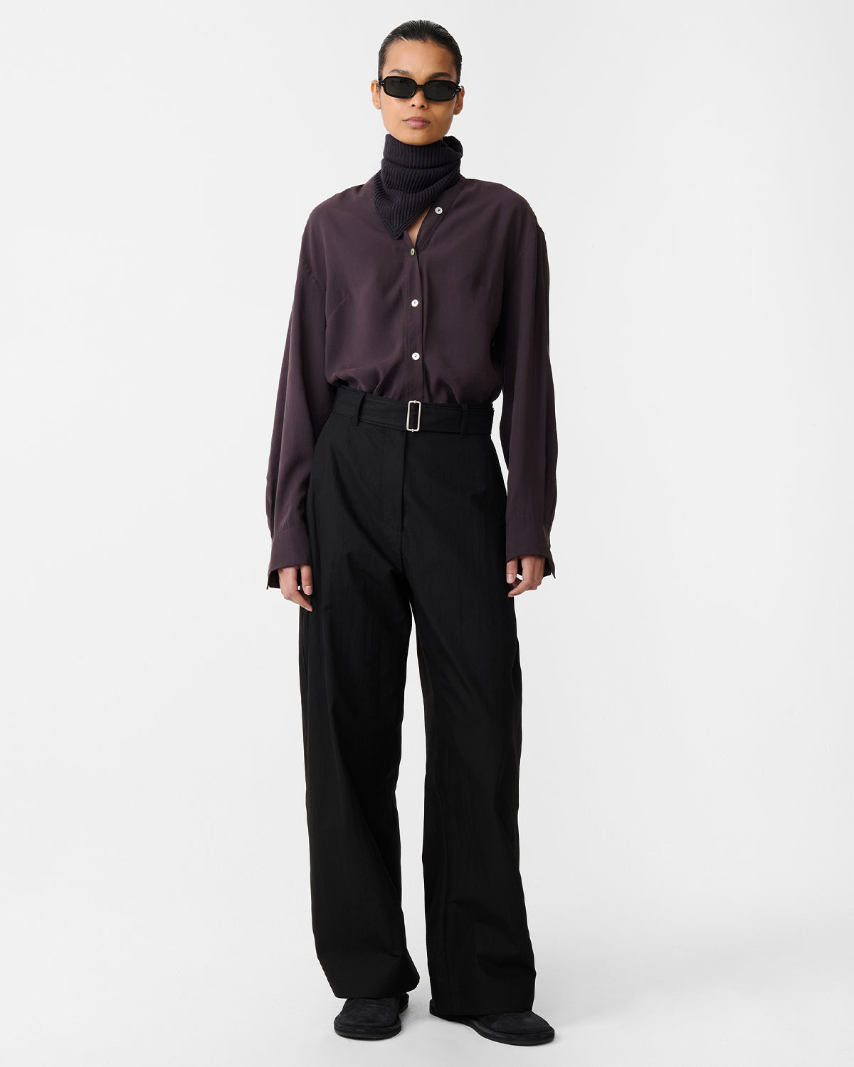 Yam Buttons Acre - V Neck Button Through Top - Yam – onionbkk.com / Onion