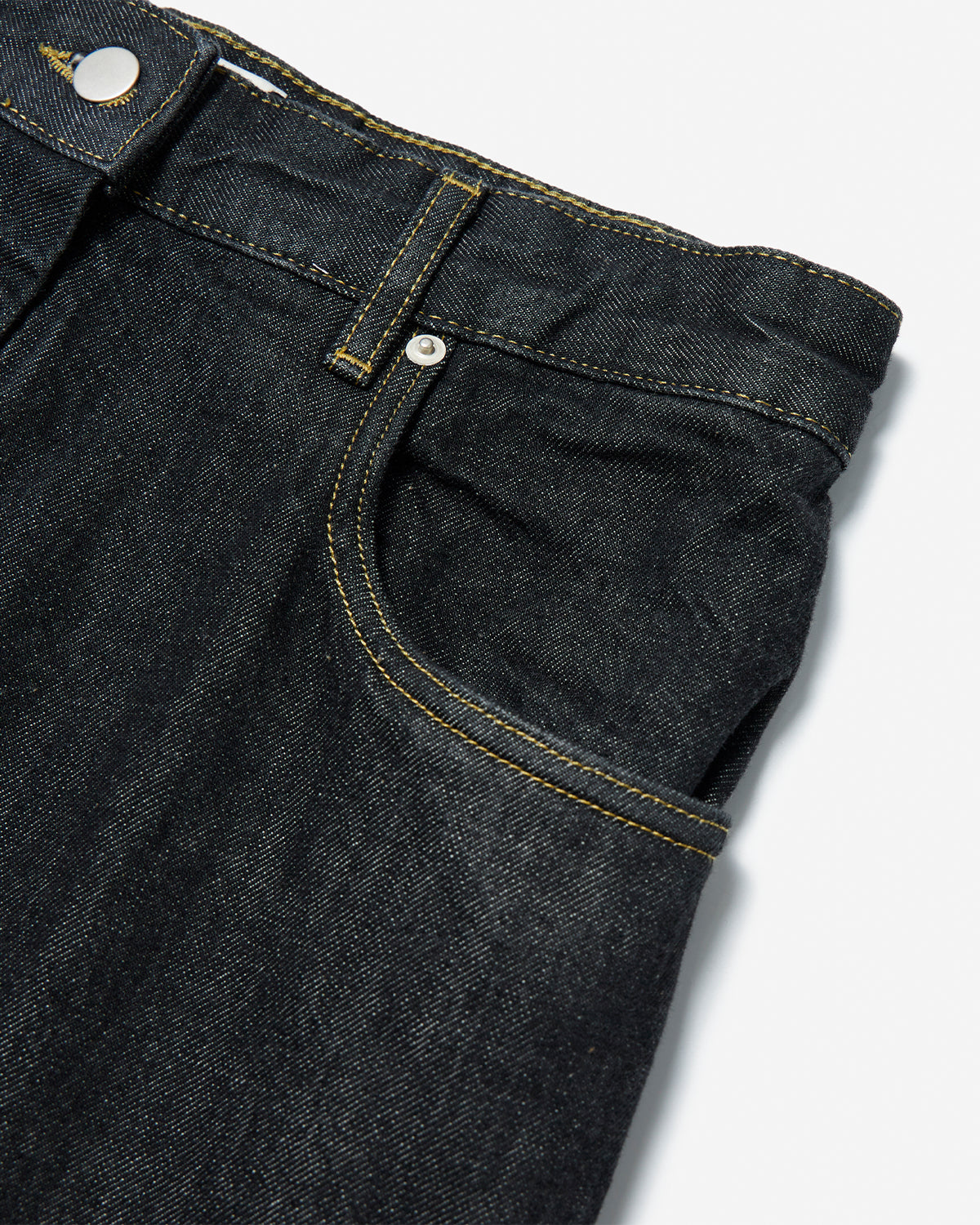 Neive - Curved Leg Pant - Black