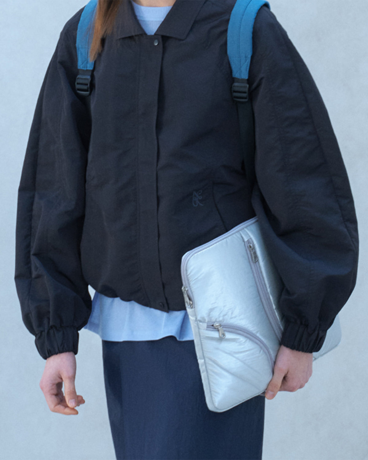 Lake 16 Laptop Clutch - Silver