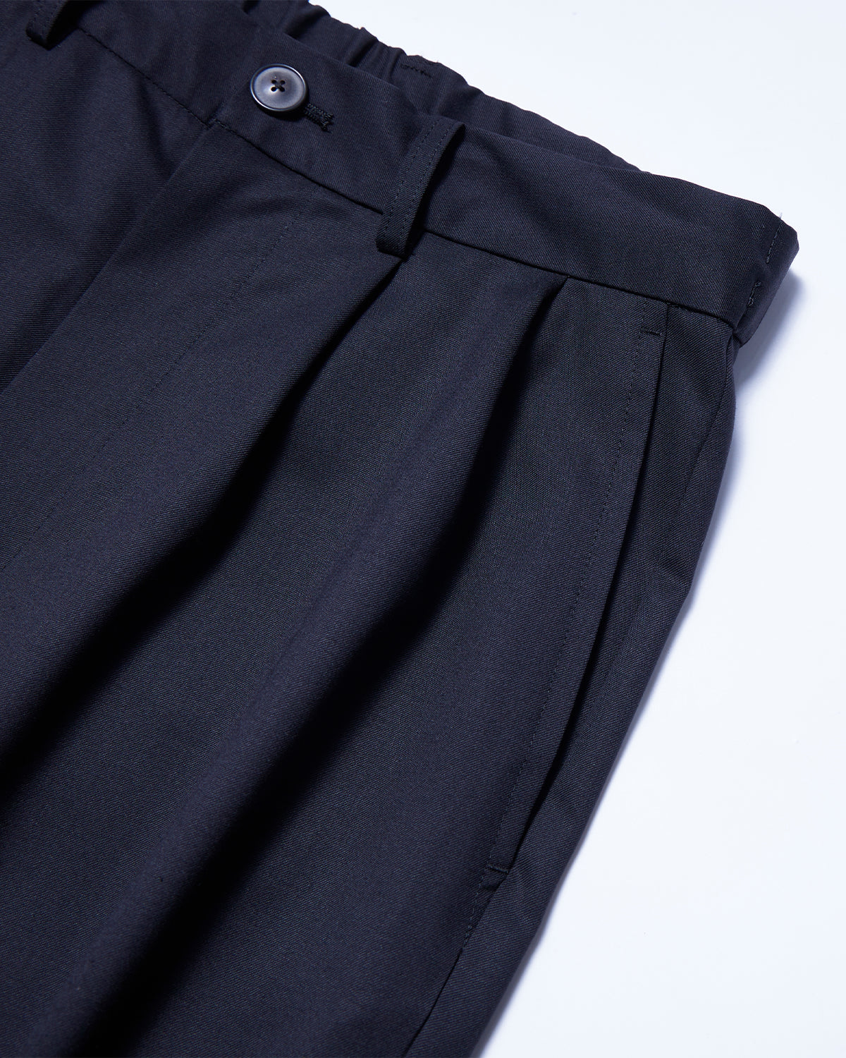 06WGPT - 2 Tuck Trousers - Black