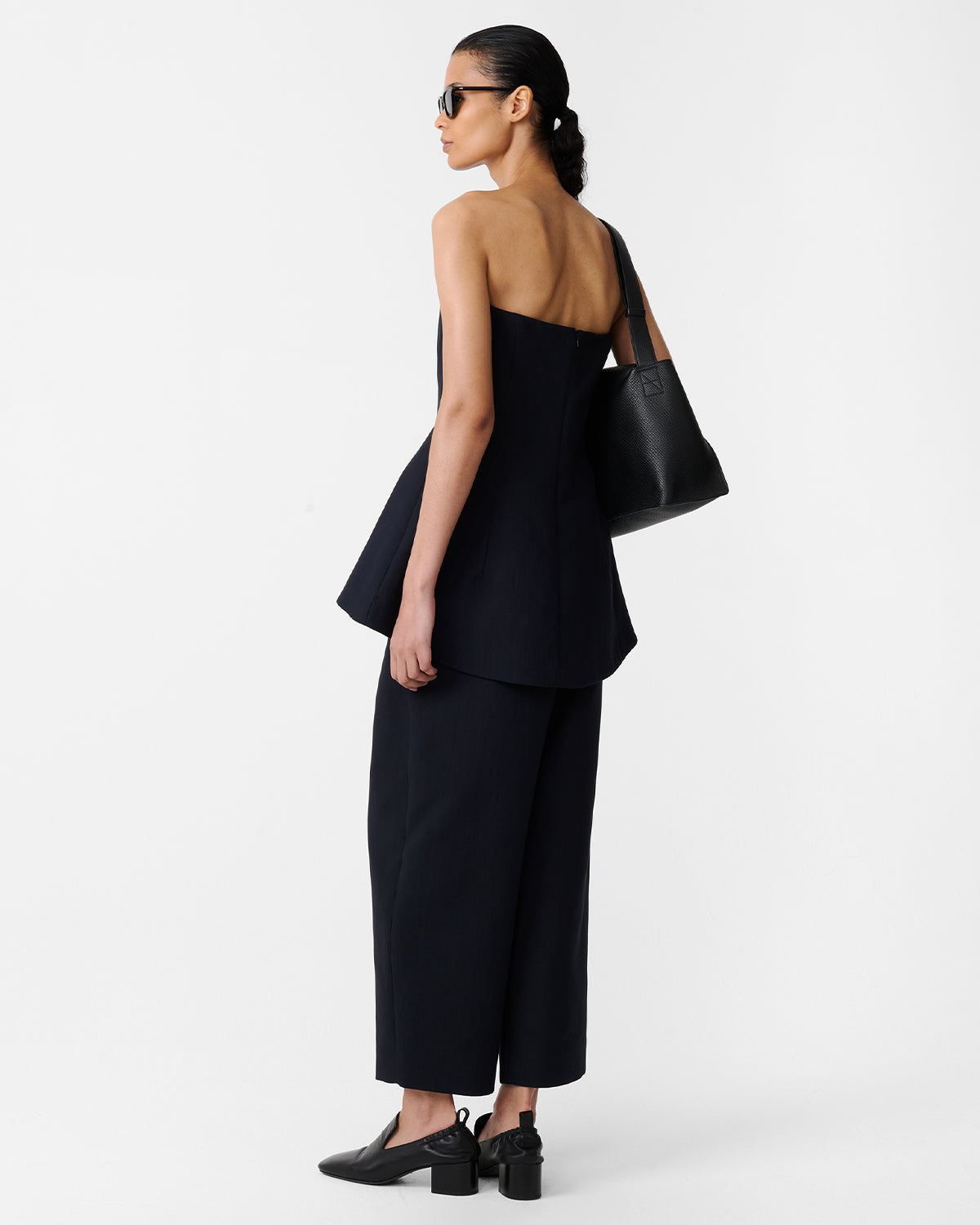 Fellini - Elevated Pants With Tab Detail - Darkest Navy