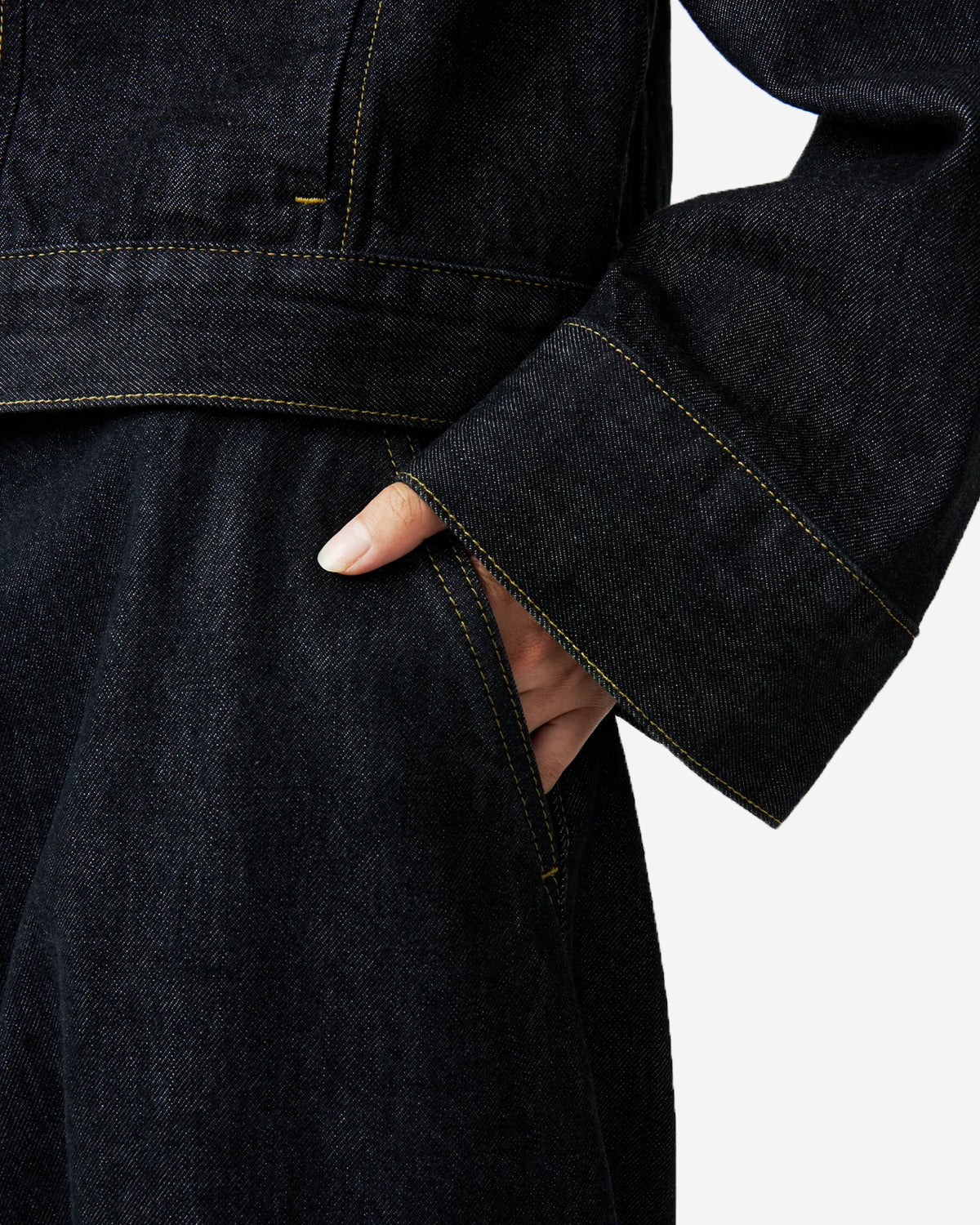 Tahoe - Boxy Jacket With Pocket Detail - Black