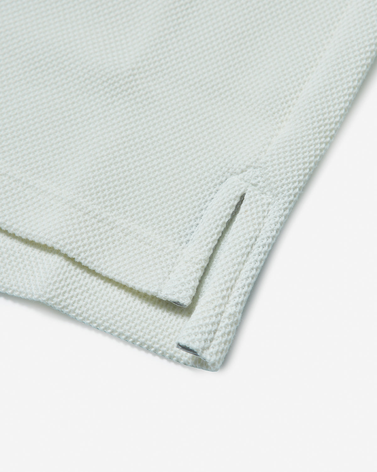 25WCM-T03203 Polo - White