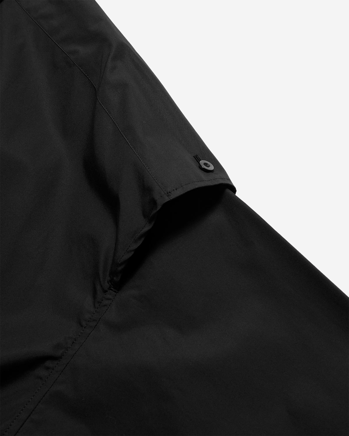 Double Belt Cropped Shirt - Black