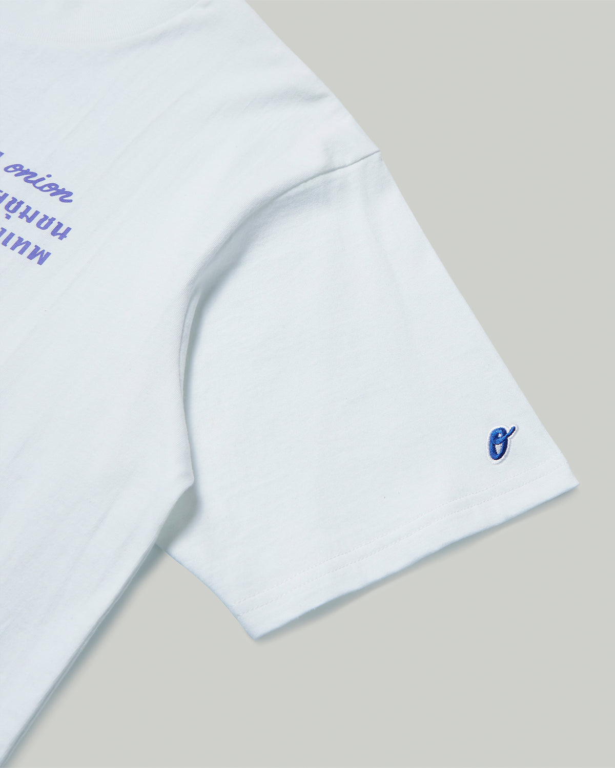 Radio Graphic T-Shirt - White / Purple