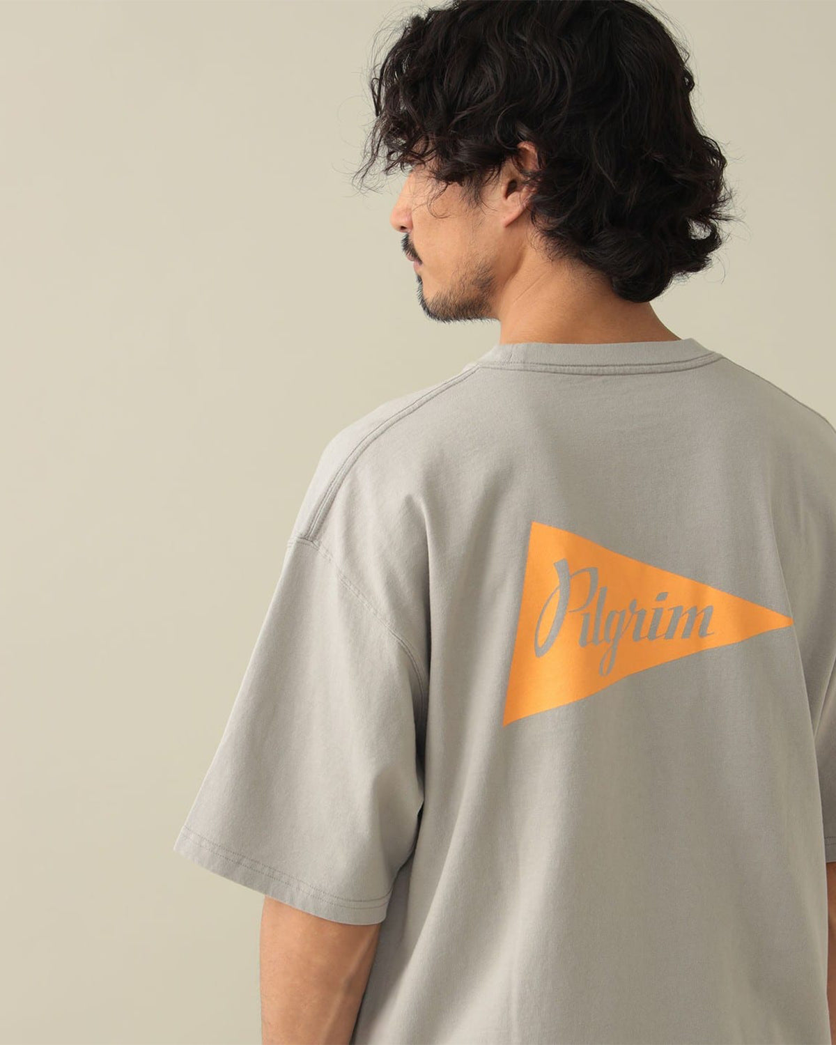 Pennant Team Tee - Grey