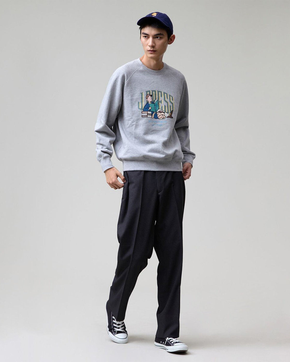 Aaron Illust Sweater - Gray