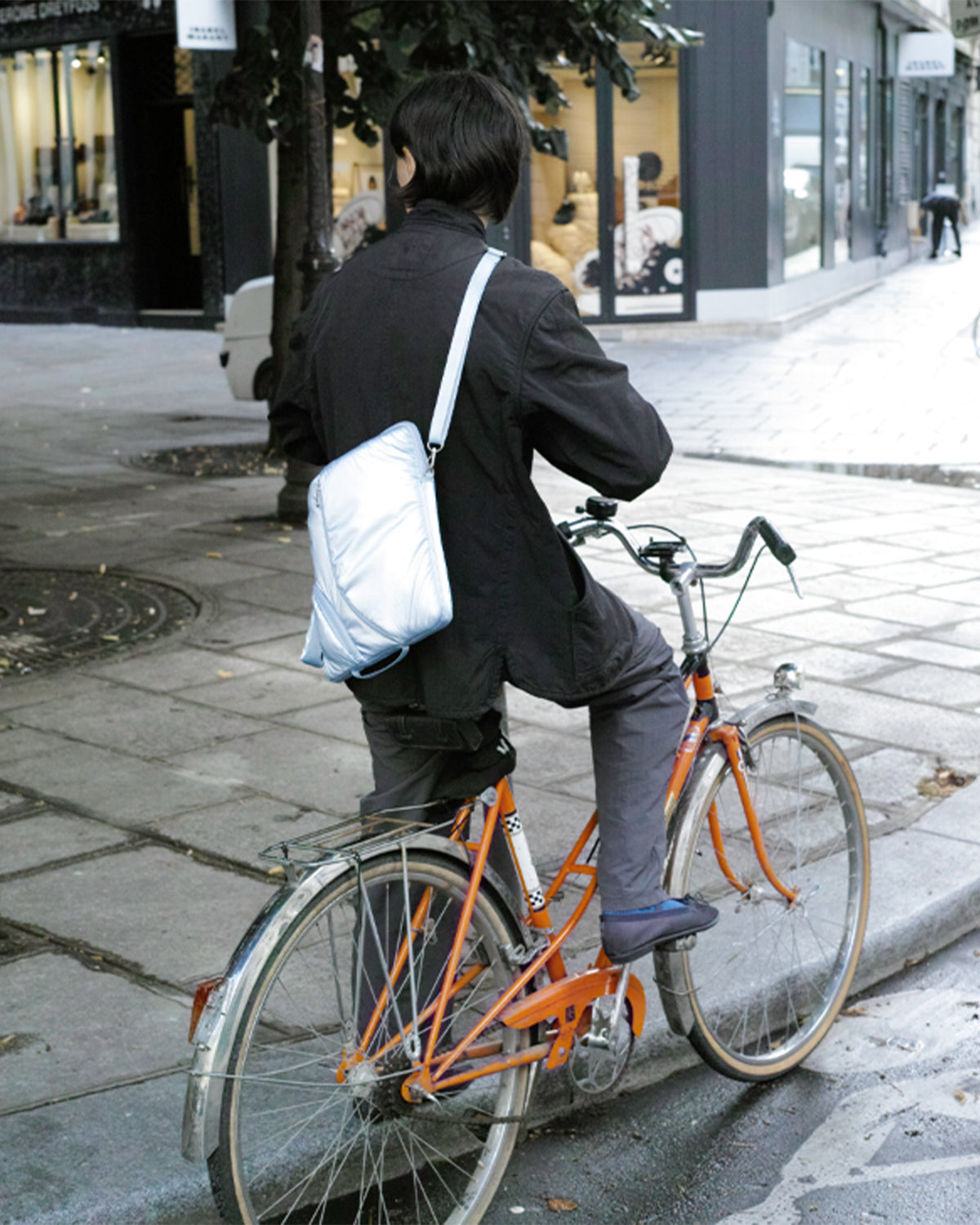 Lake 16 Laptop Clutch - Blue