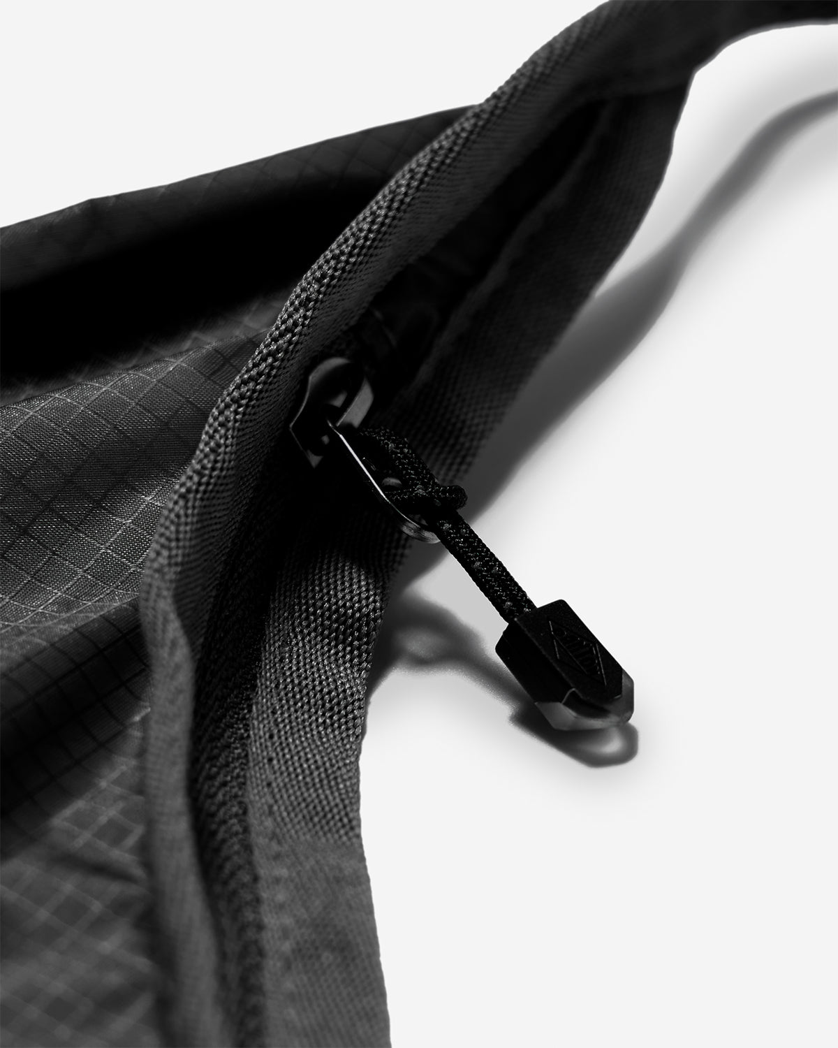 Monceau 2.0 - Cordura Nylon Ripstop Sacoche - Black White