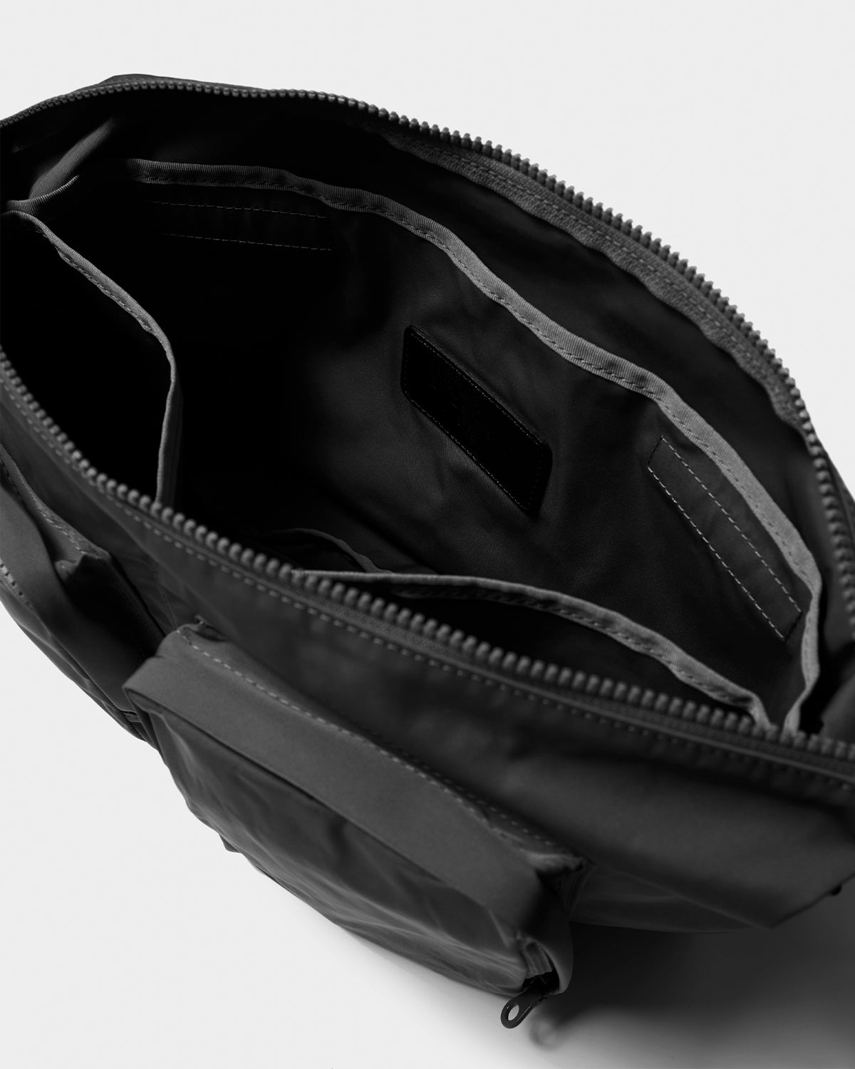 Gabardine Bodybag M  - Black