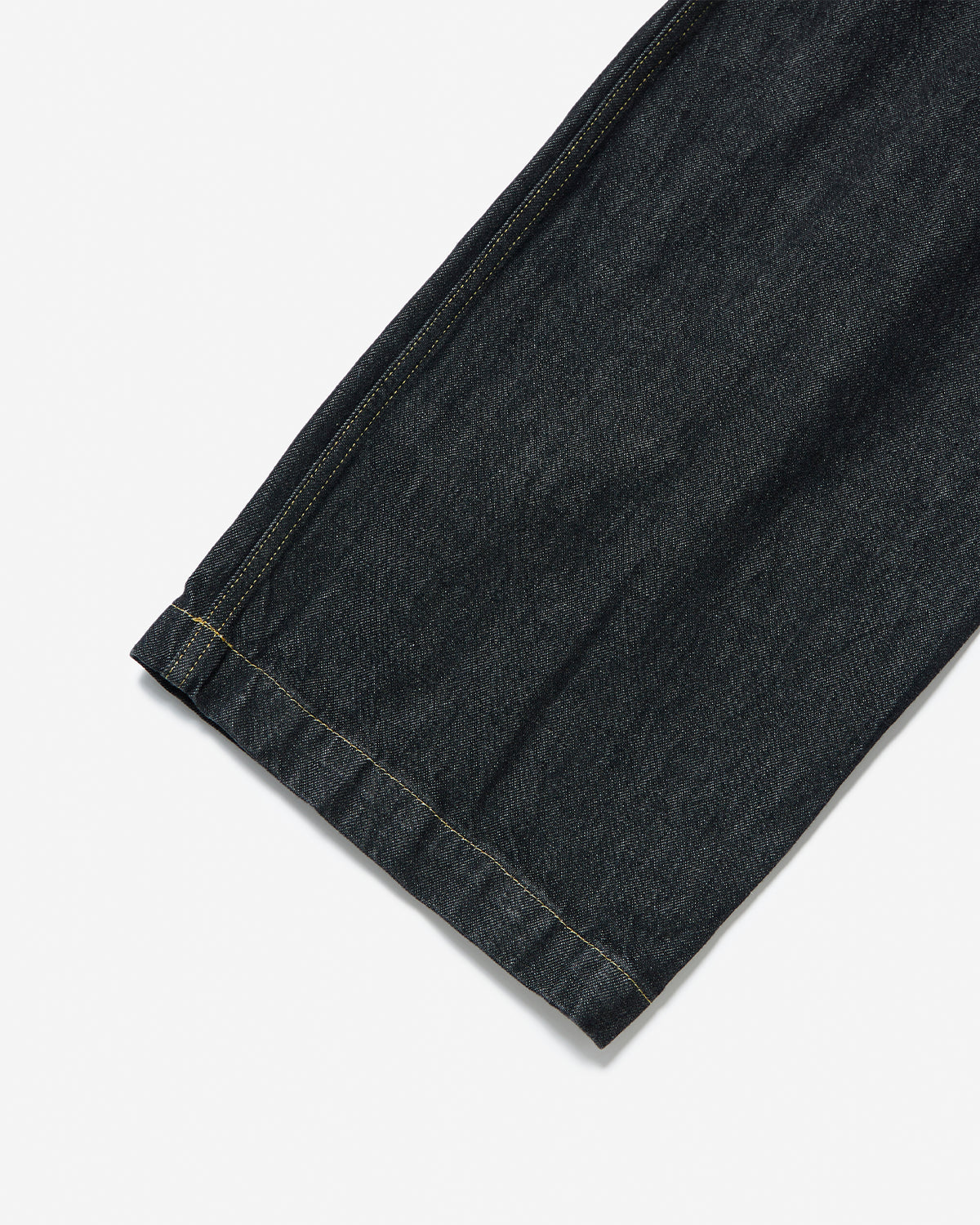 Neive - Curved Leg Pant - Black