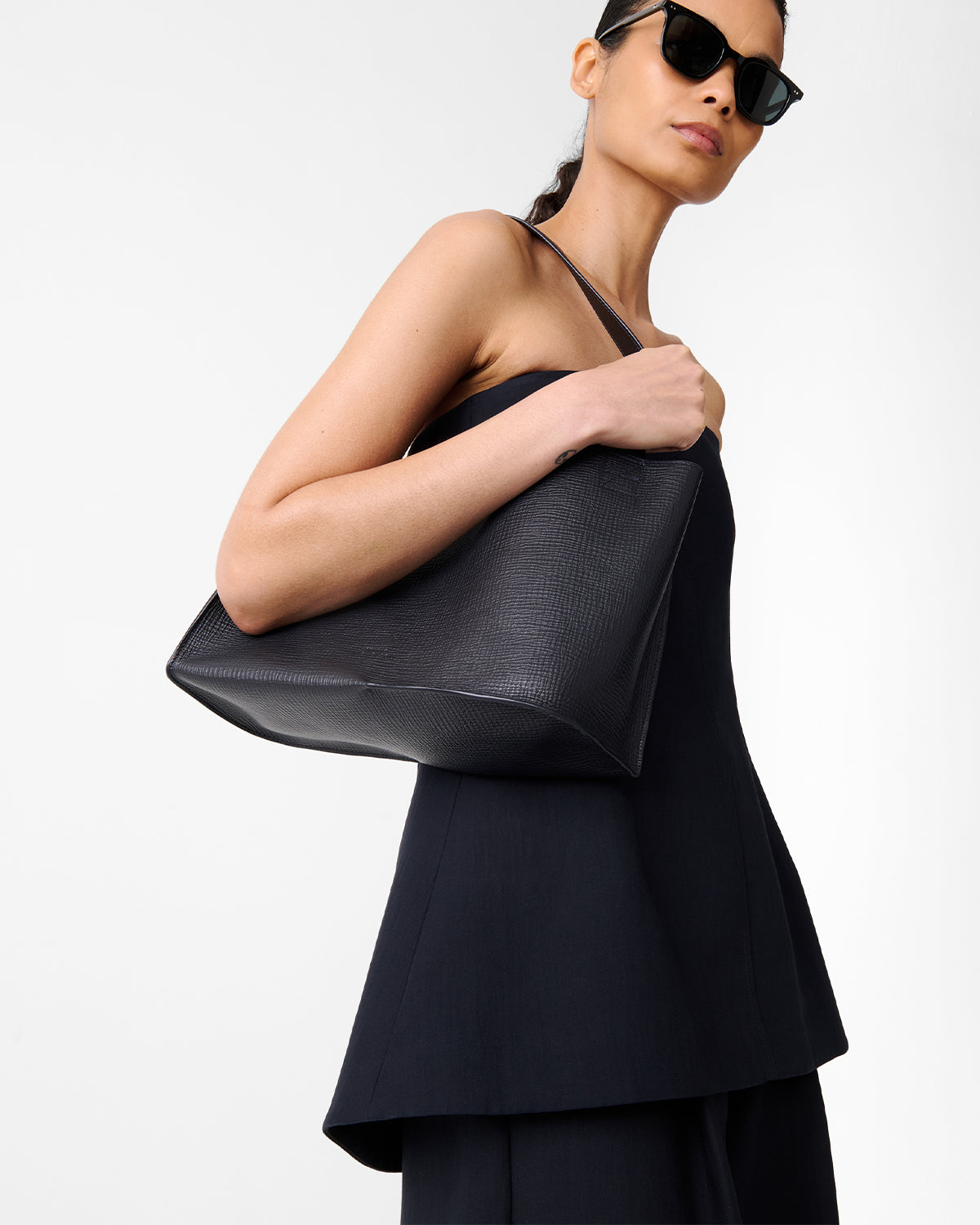 Arles - Strapless Top - Darkest Navy