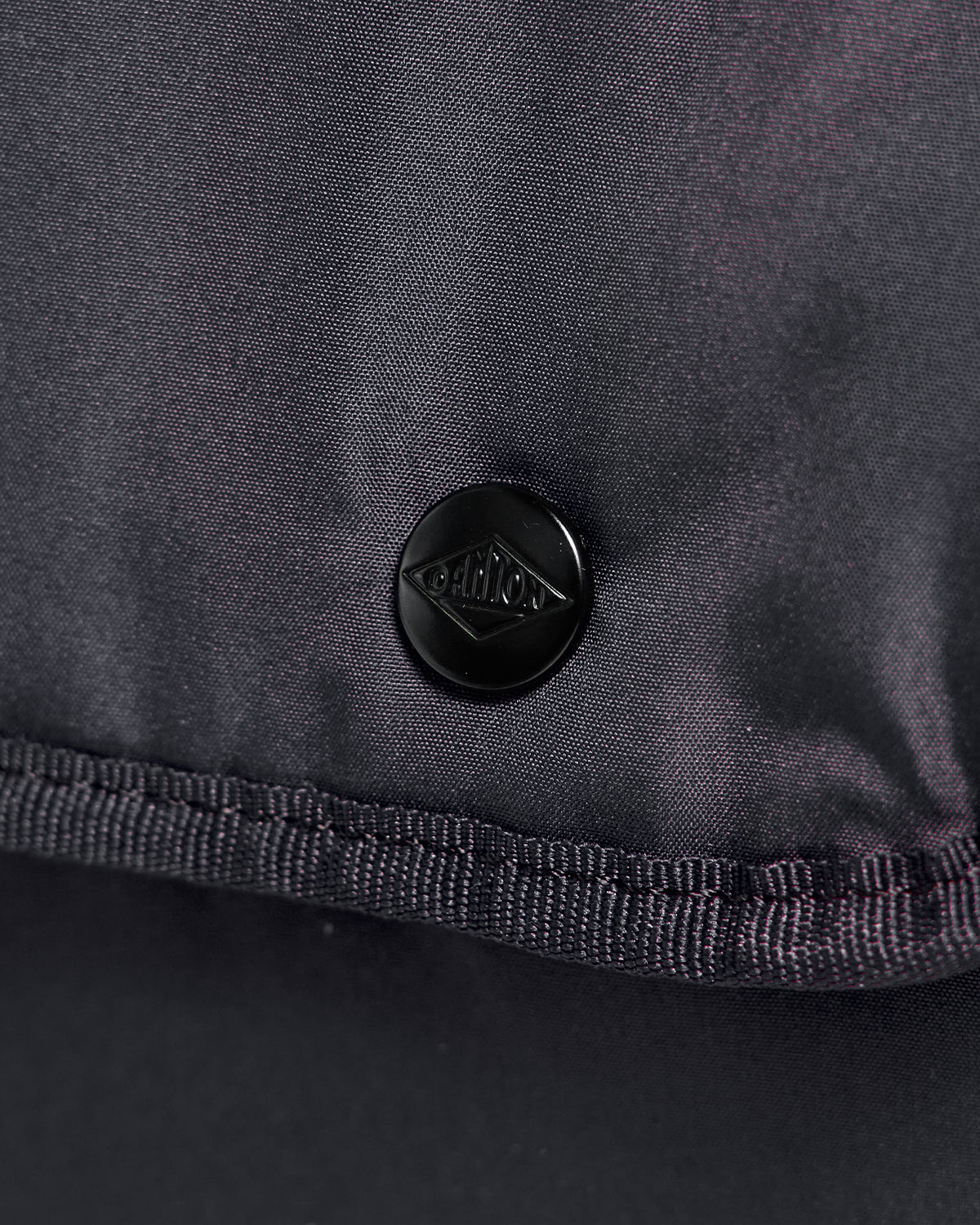 La Defense - Polyester Taffeta Shoulder Bag - Black White