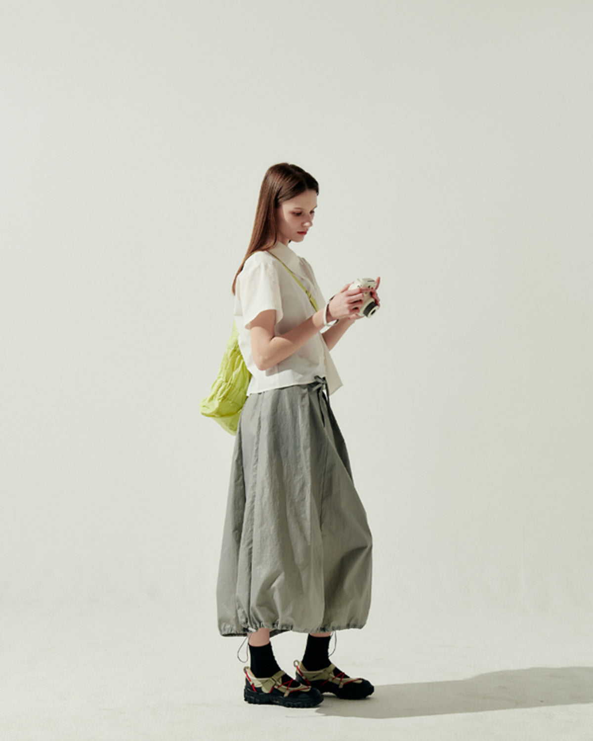 M Tiered Cross Bag - Lime Lemon