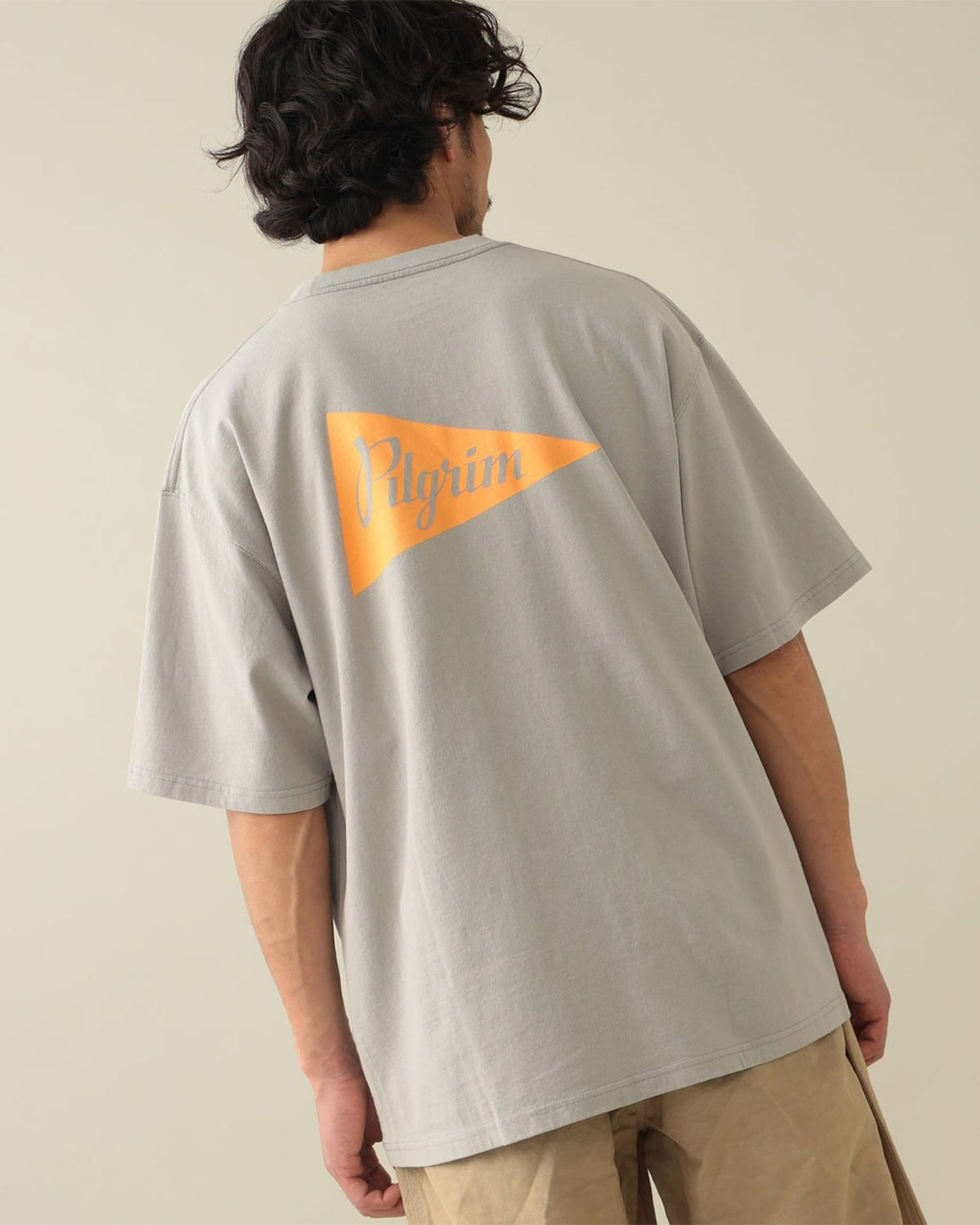 Pennant Team Tee - Grey
