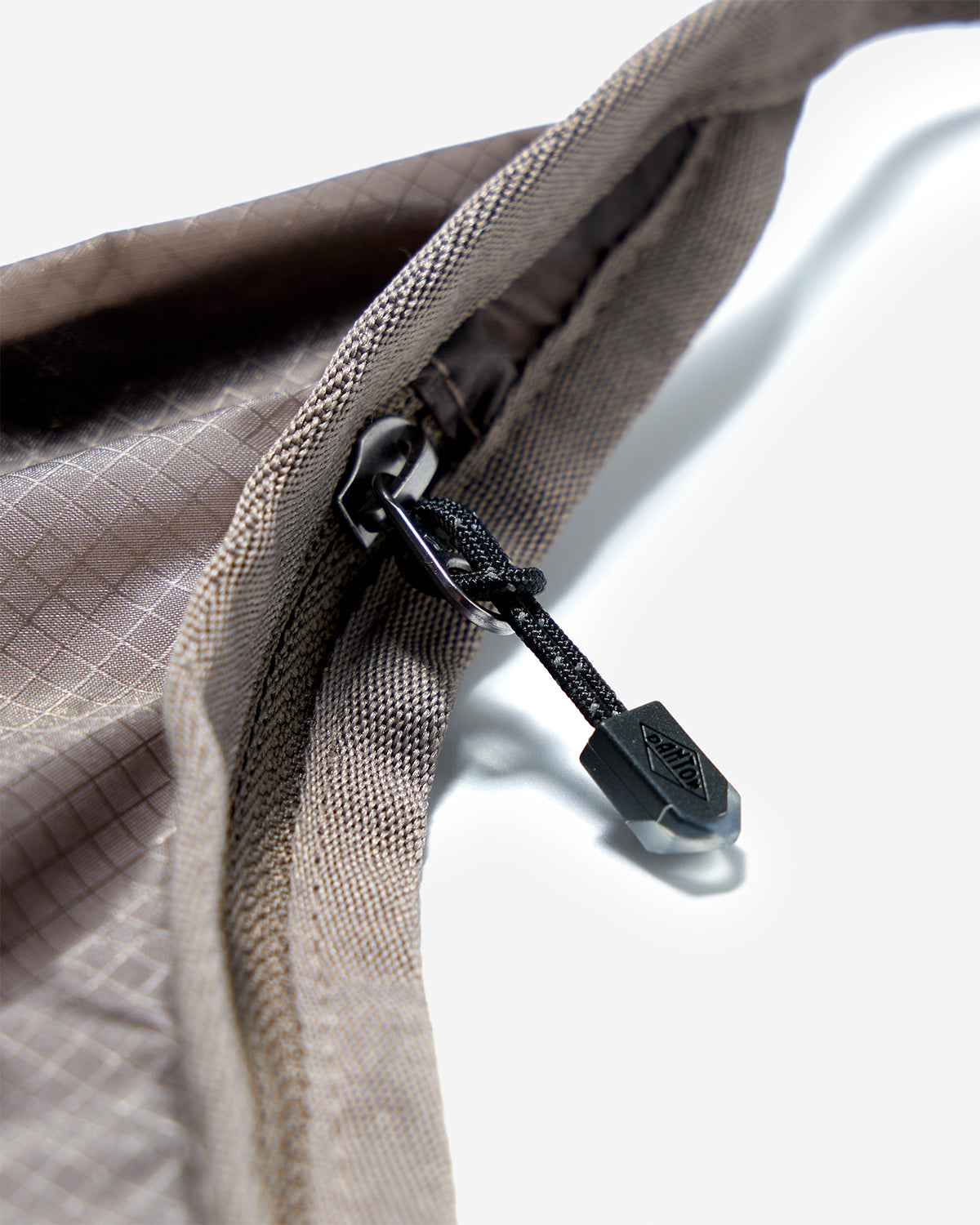Monceau 2.0 - Cordura Nylon Ripstop Sacoche - Taupe White