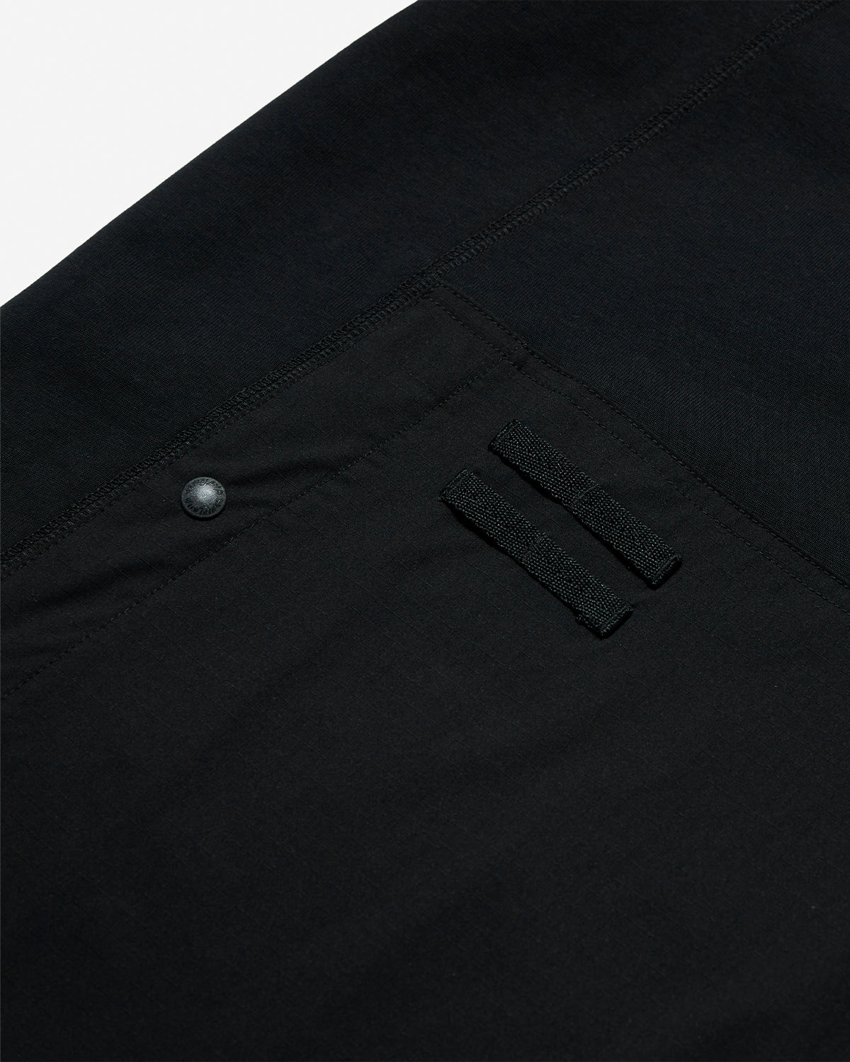 Kangaroo Pocket Tee - Black