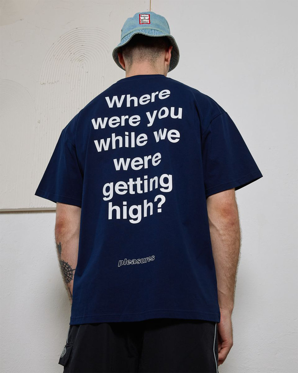 Pleasures X Oasis - Question Mark T-Shirt - Navy