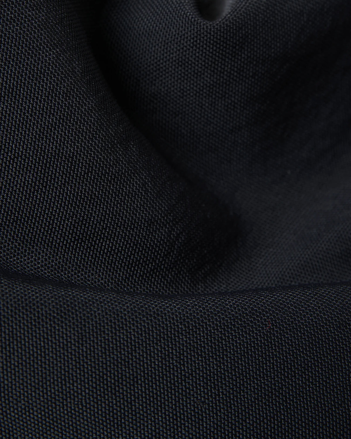 Airport - Medium Nylon Shoulder Bag - Black