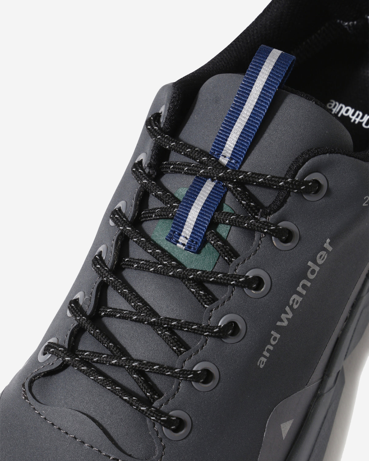 Waterproof Trek Shoes Low - Charcoal