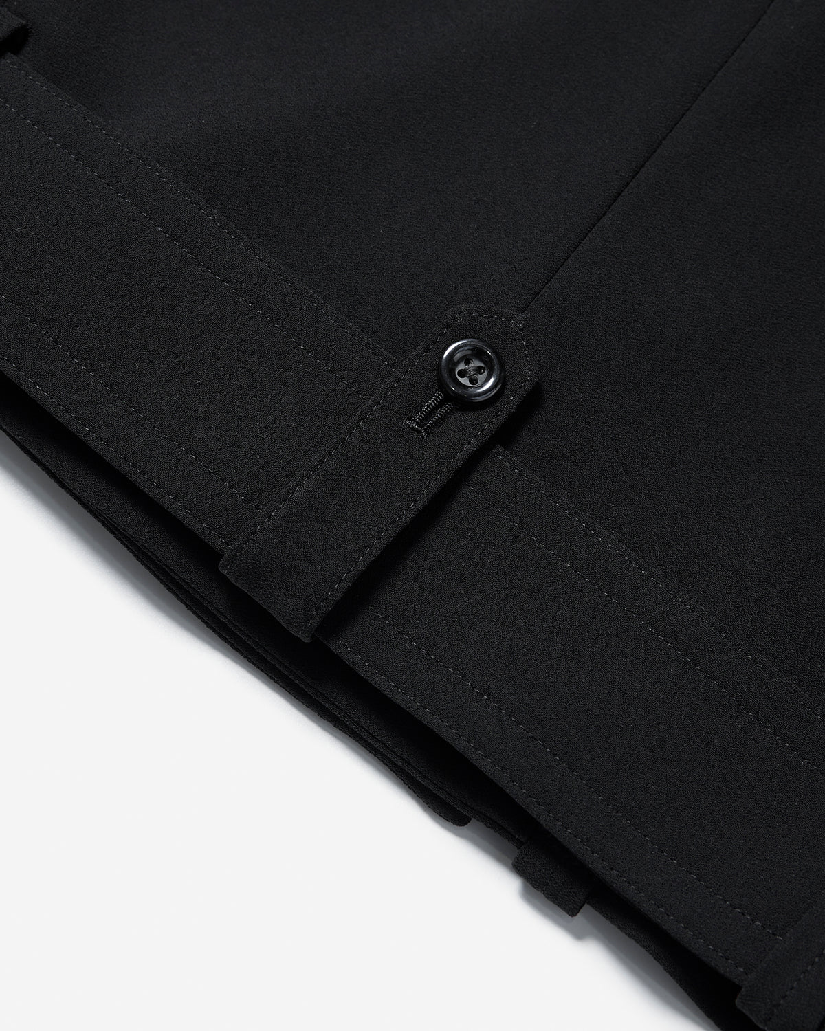 Cropped Belt Jacket - Black