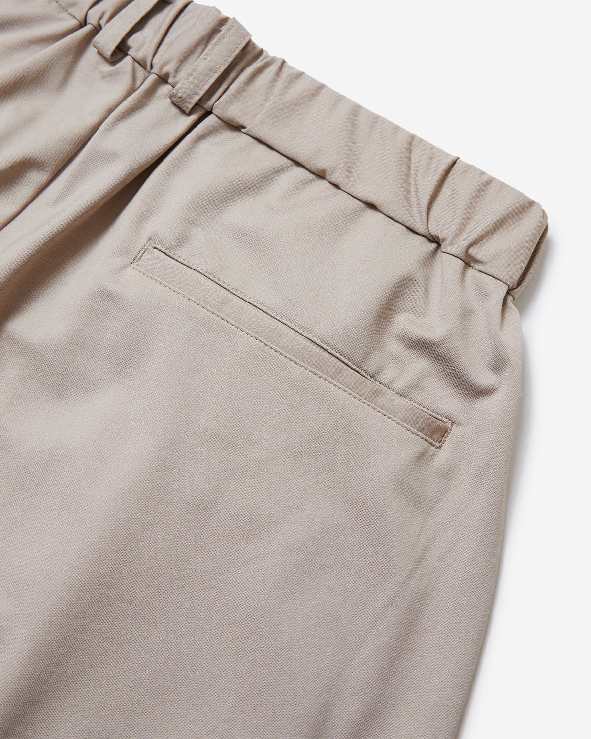 46G Pintuck Shorts  - Beige