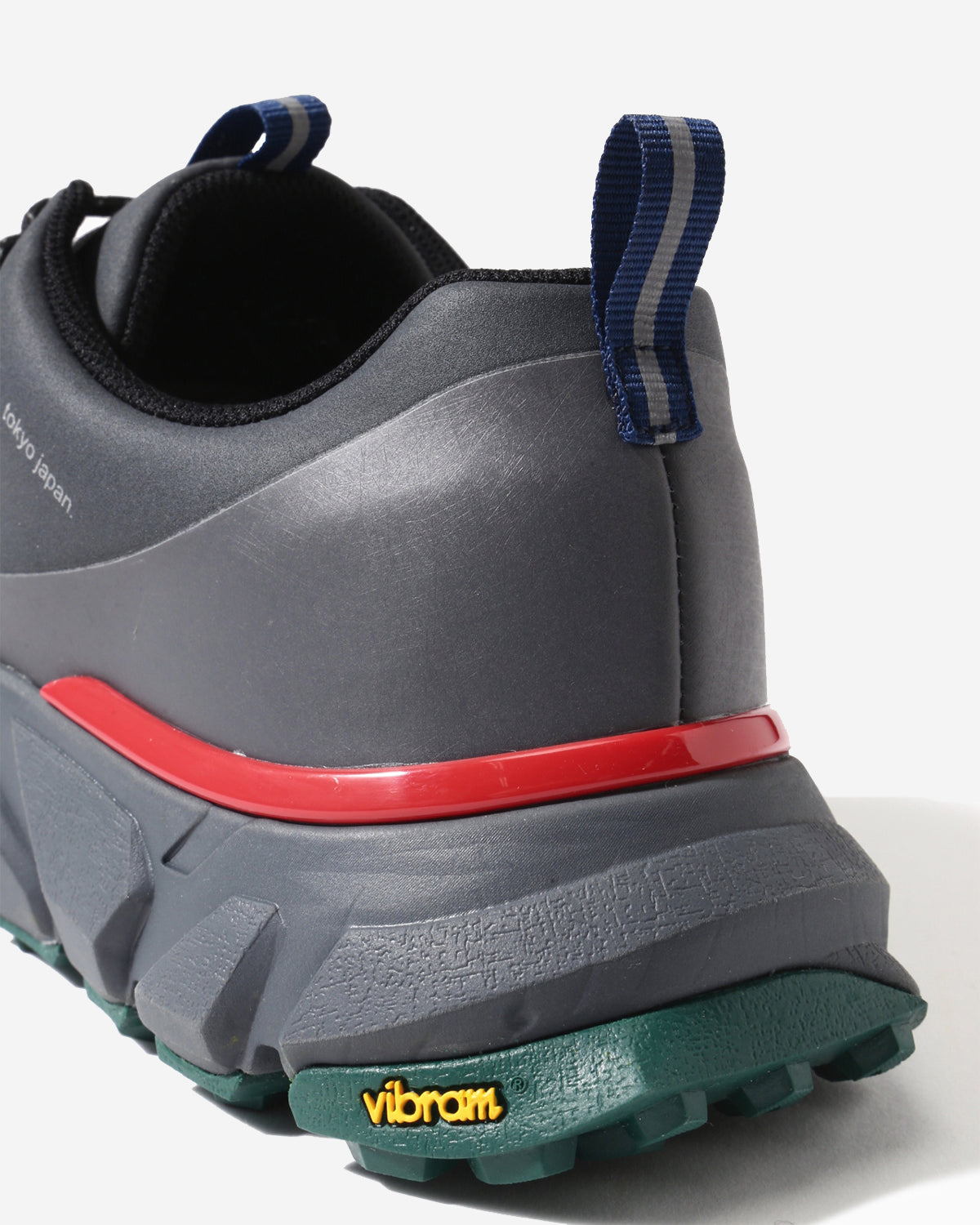 Waterproof Trek Shoes Low - Charcoal