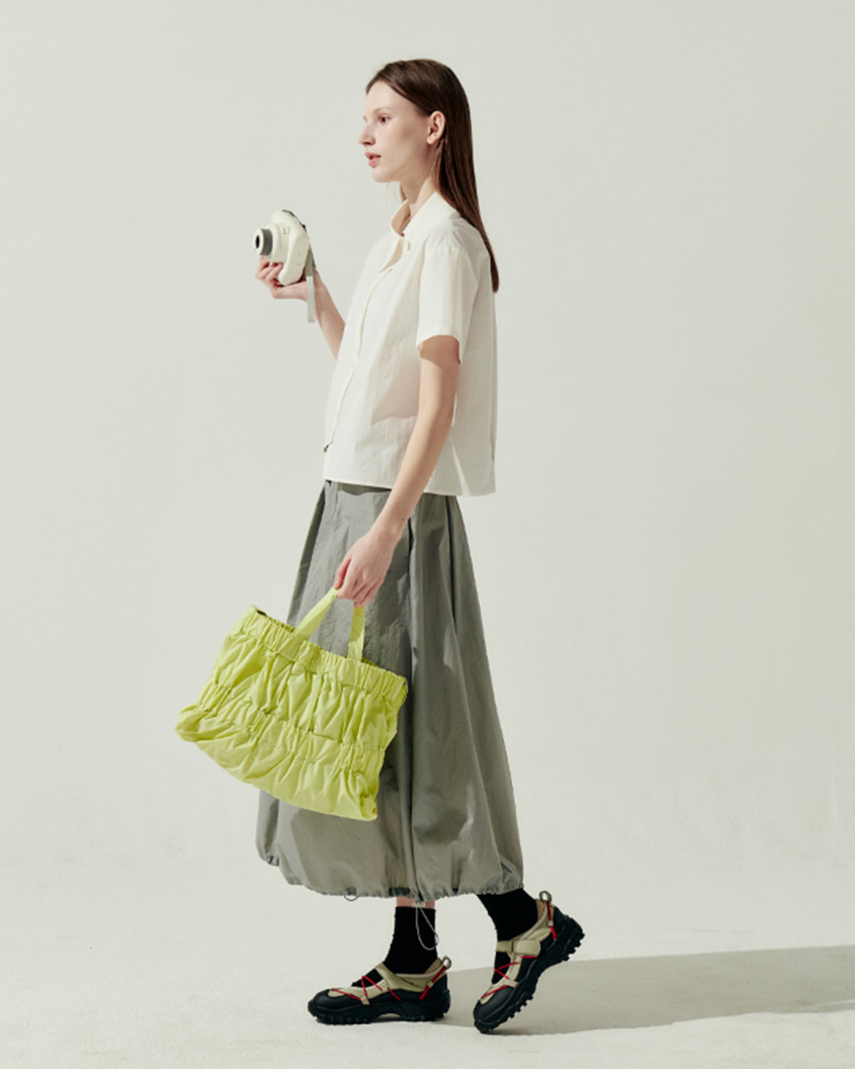 M Tiered Cross Bag - Lime Lemon