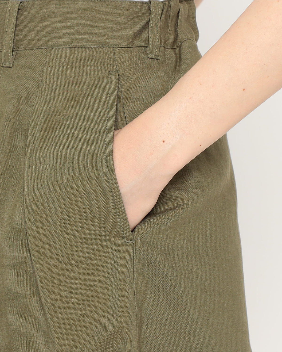 Mens C/N Twill Easy Shorts - Olive