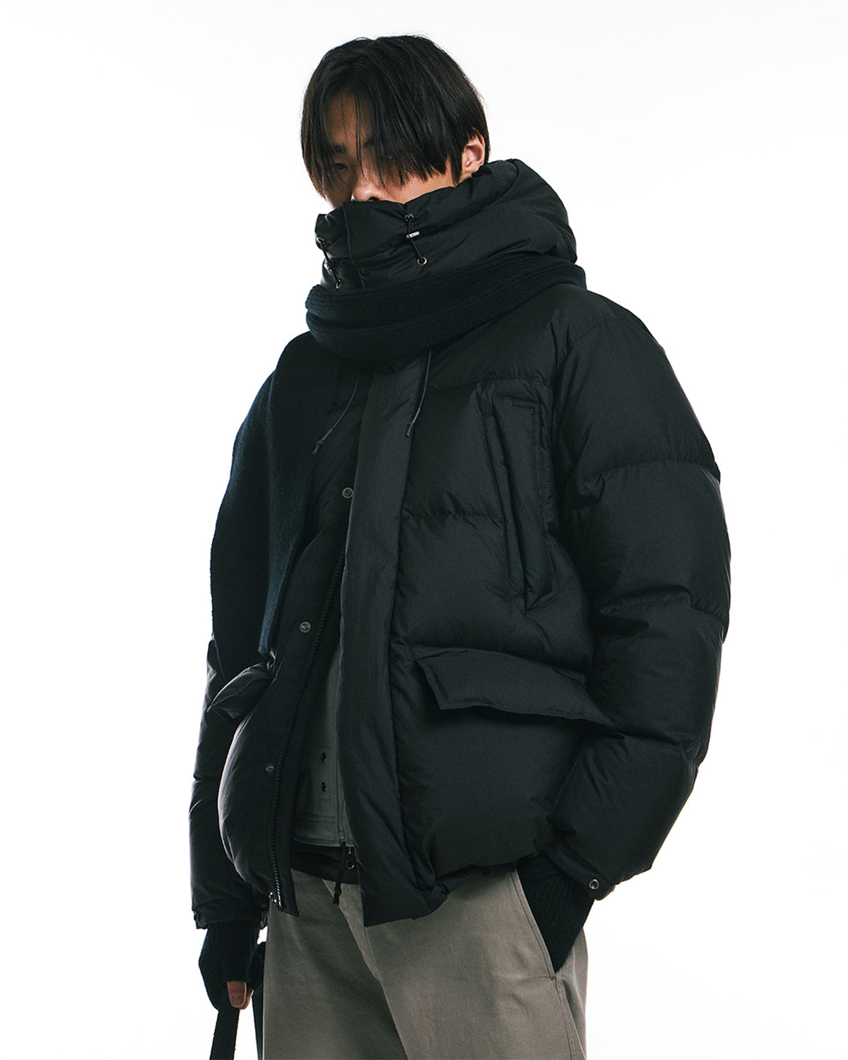 Shelter Down Jumper - Black