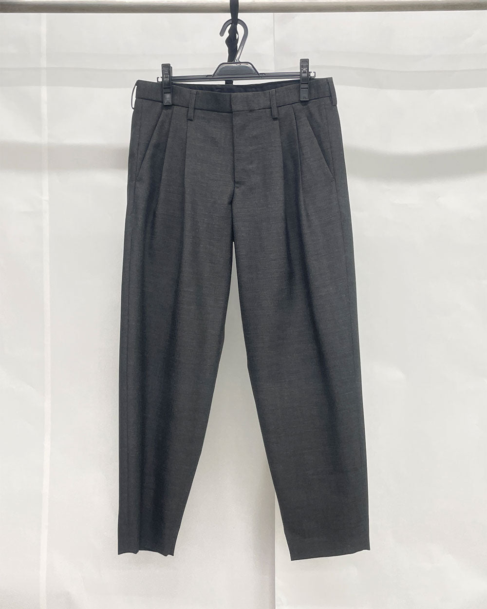 24WCM-P09109 Pants - Chacoal Gray