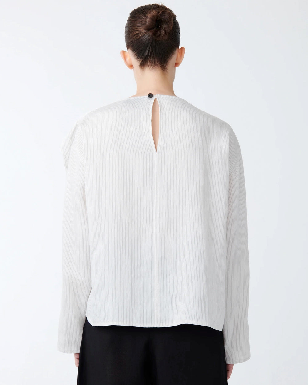 Emmet - Drape Sleeve Top - Black/White