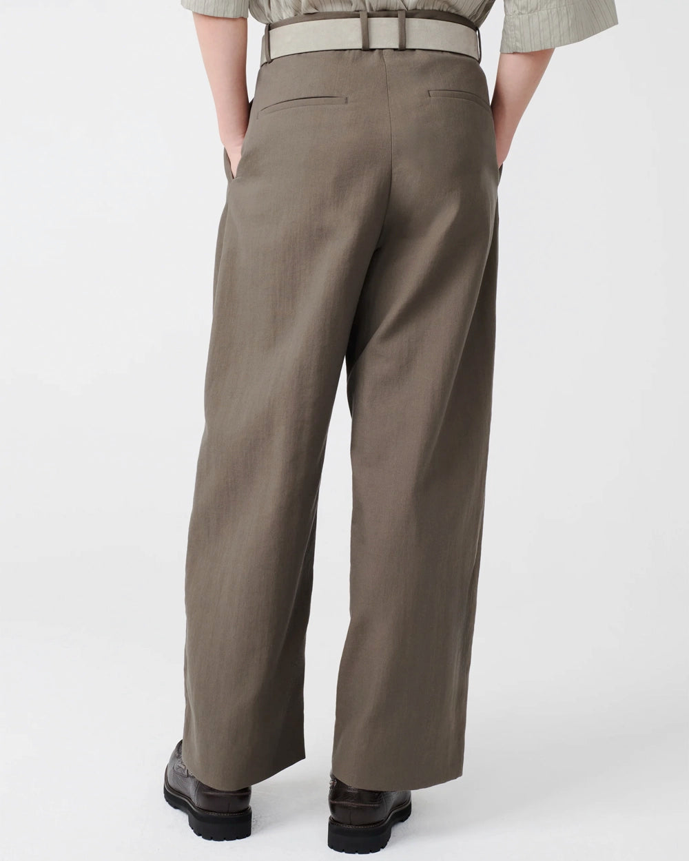 Line Double Pleat Volume Pant - Fossil