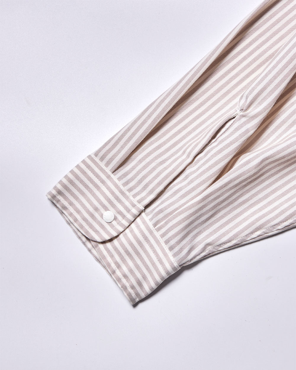 Men's Dot Button B.D Shirt - Taupe x Ecru Stripe