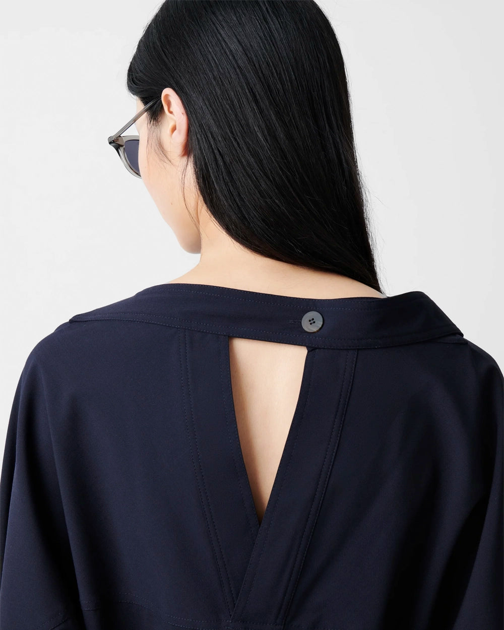 Velho Open Back Boat Neck Top - Darkest Navy