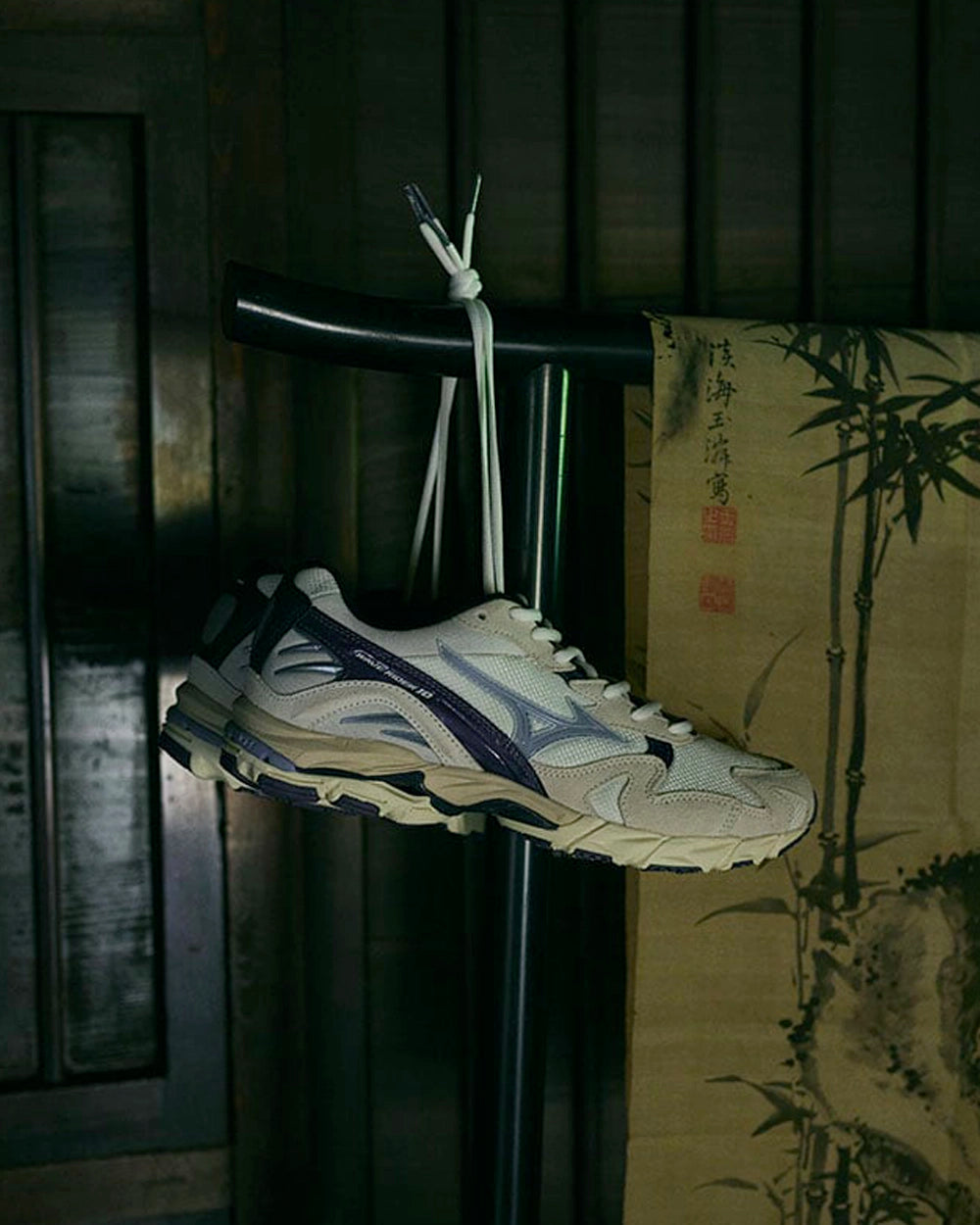 WAVE RIDER 10 - Yokai Pack (Yurei) - Off-White / Light Grey / Purple