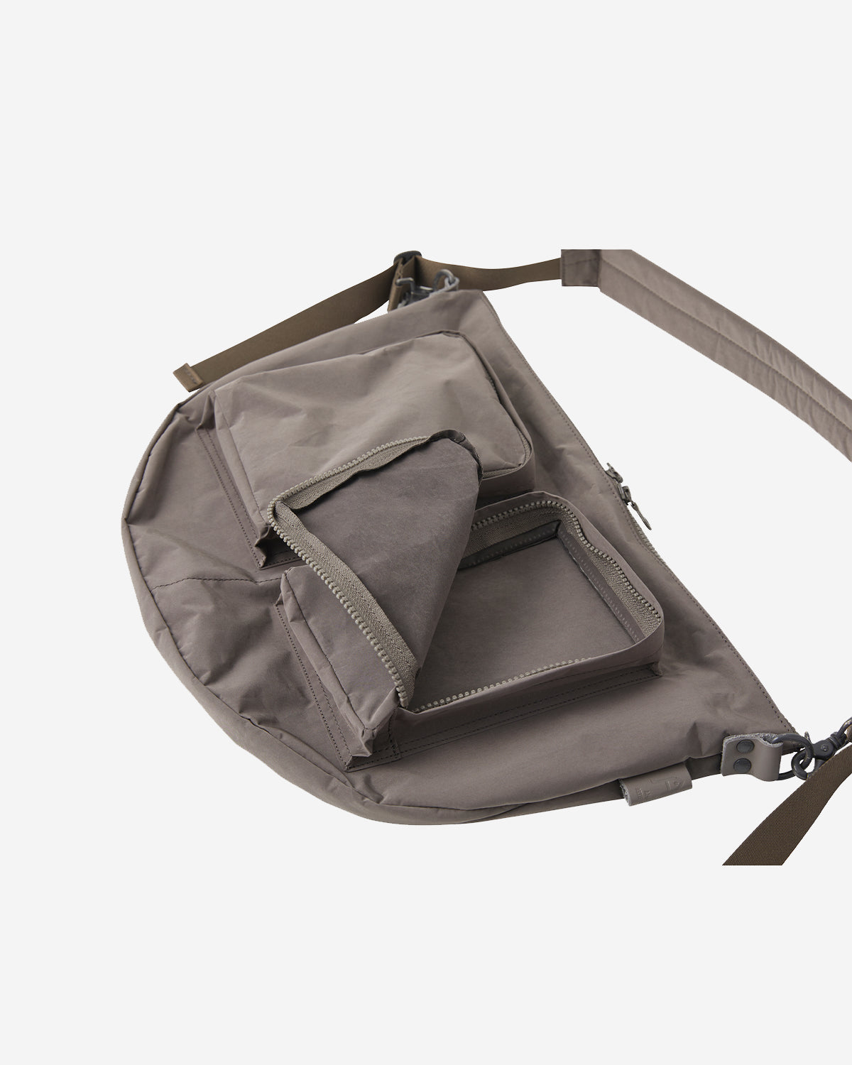 Split Yarn Bodybag M - Grey